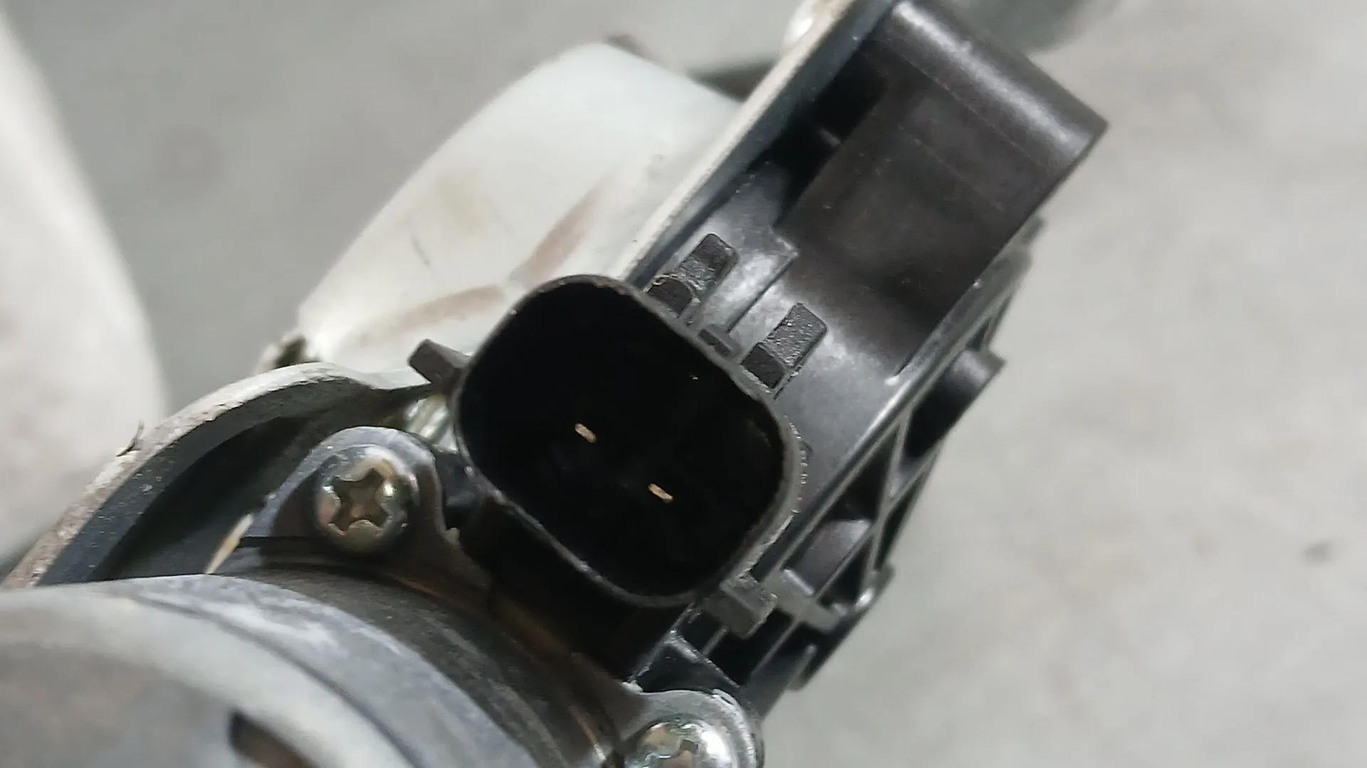 Elevalunas Delantero Izquierdo para Ssangyong Tivoli