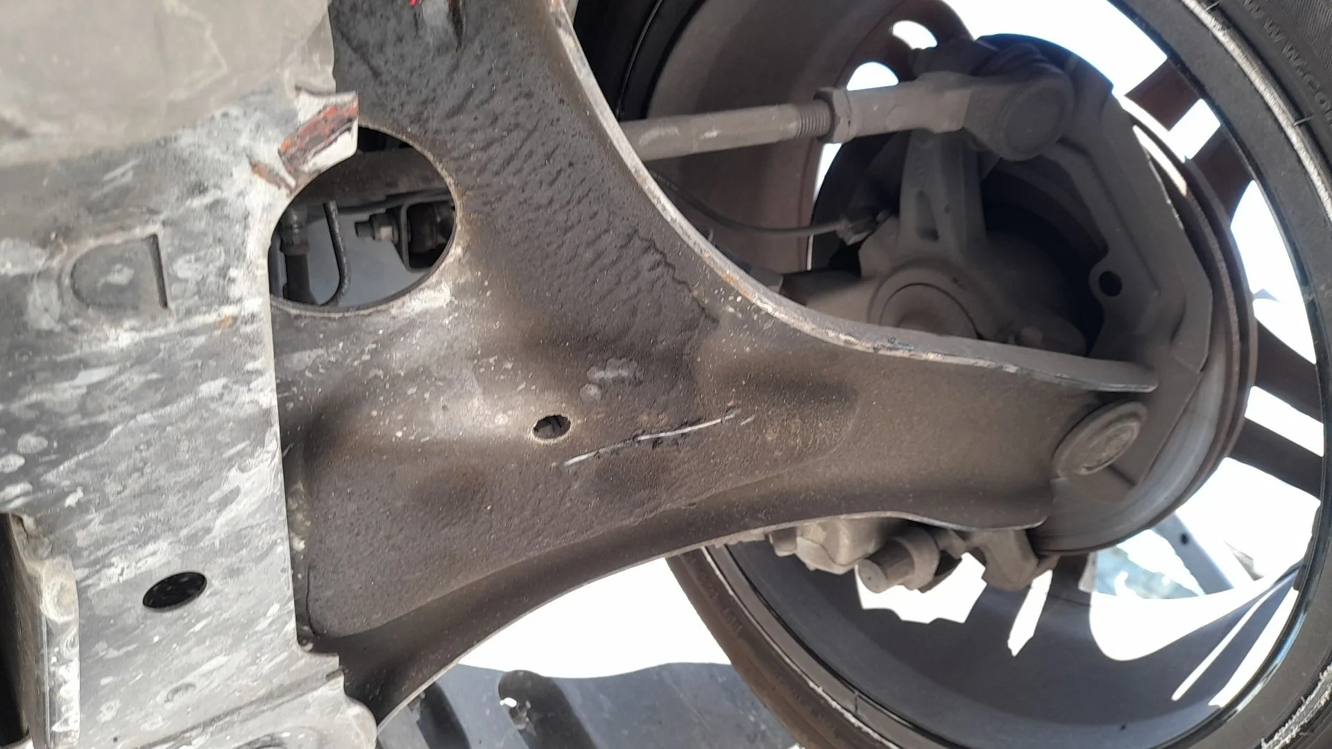 Brazo Suspension Inferior Delantero Izquierdo para Smart Forfour Hatchback (453)