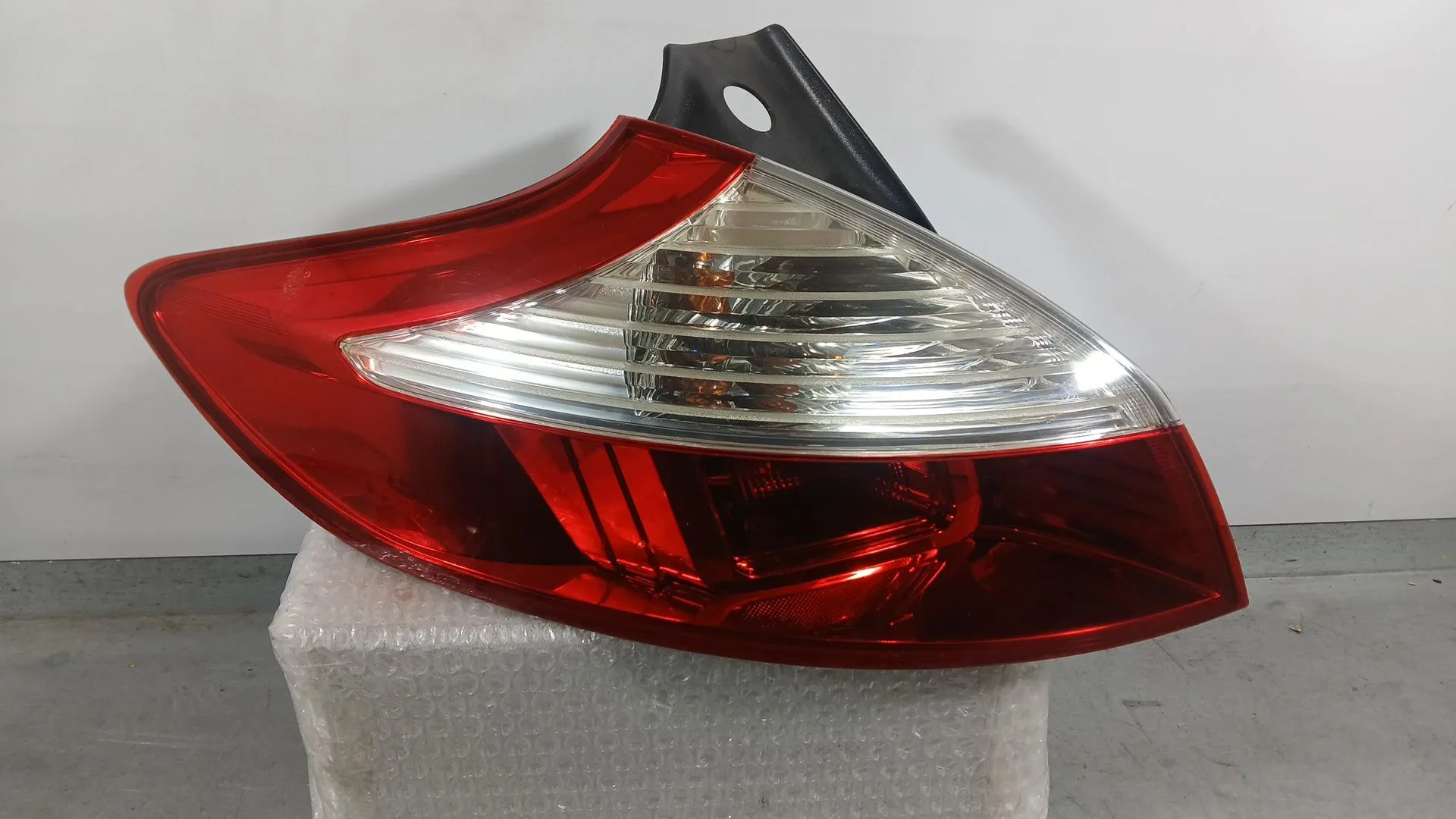 Piloto Trasero Izquierdo Interior para Renault Megane Iii Hatchback (Bz0/1_, B3_)