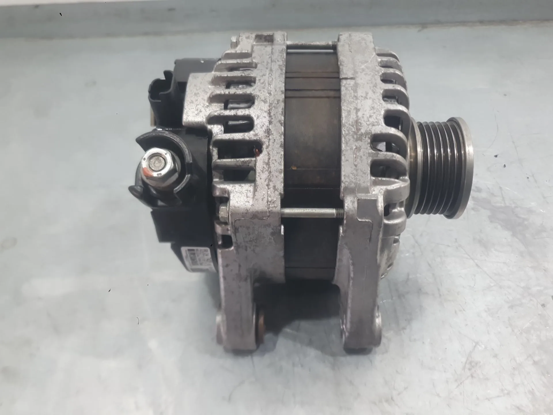 Alternador para Citroën C4 Spacetourer (3D_)