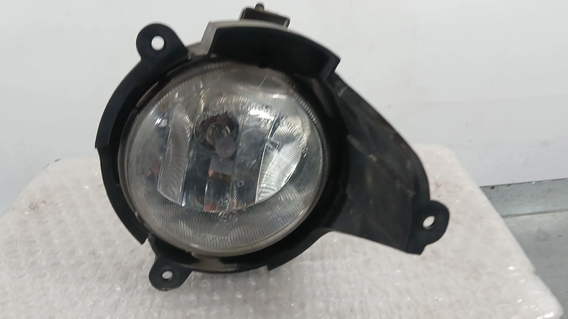 Faro Antiniebla Derecho para Chevrolet Captiva (C100, C140)