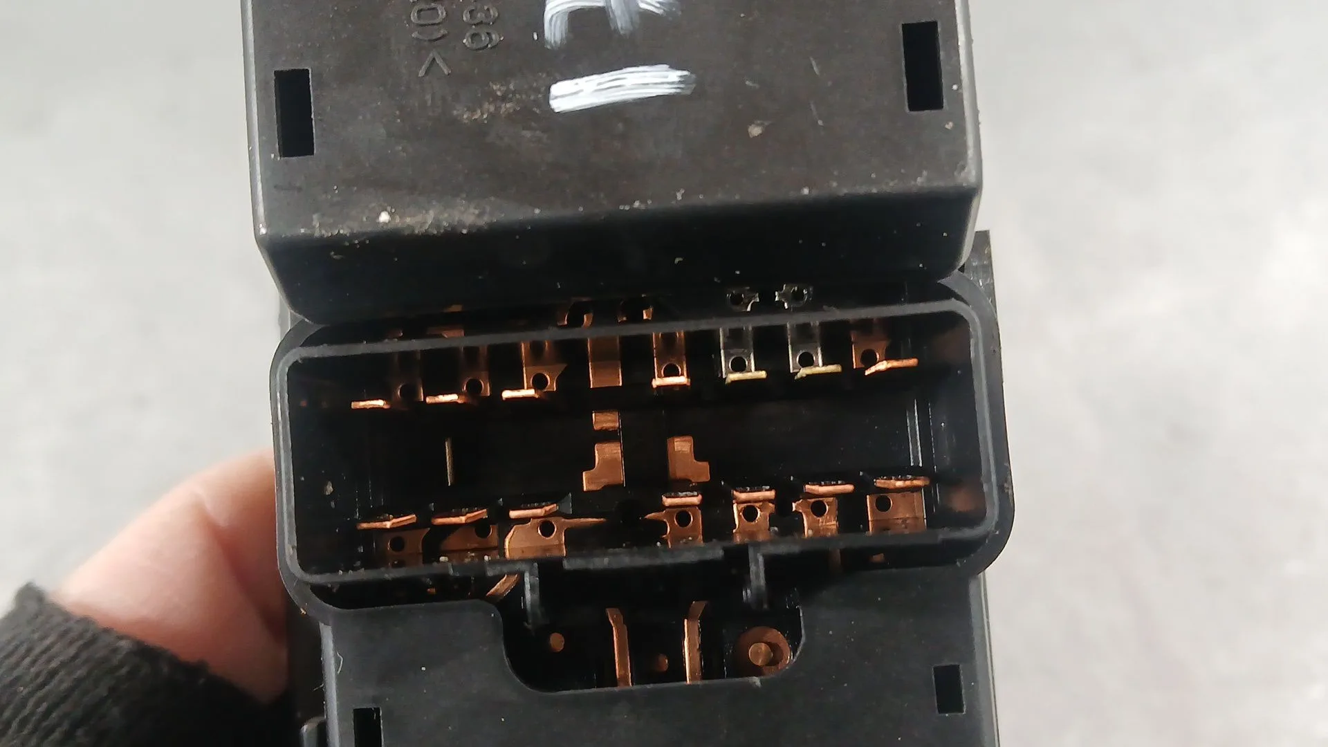 Mando Elevalunas Delantero Izquierdo para Chevrolet Captiva (C100, C140)