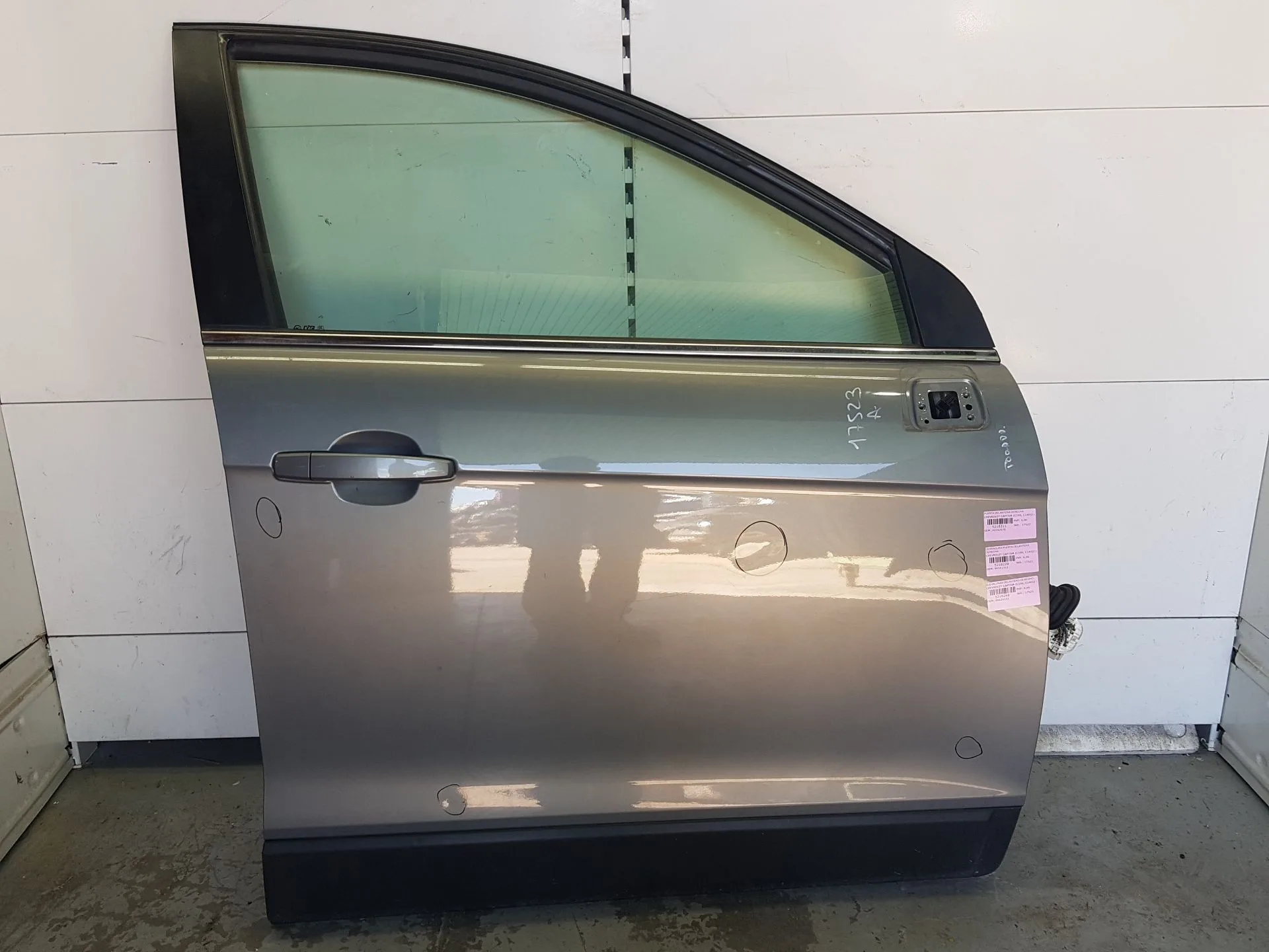 Puerta Delantera Derecha para Chevrolet Captiva (C100, C140)