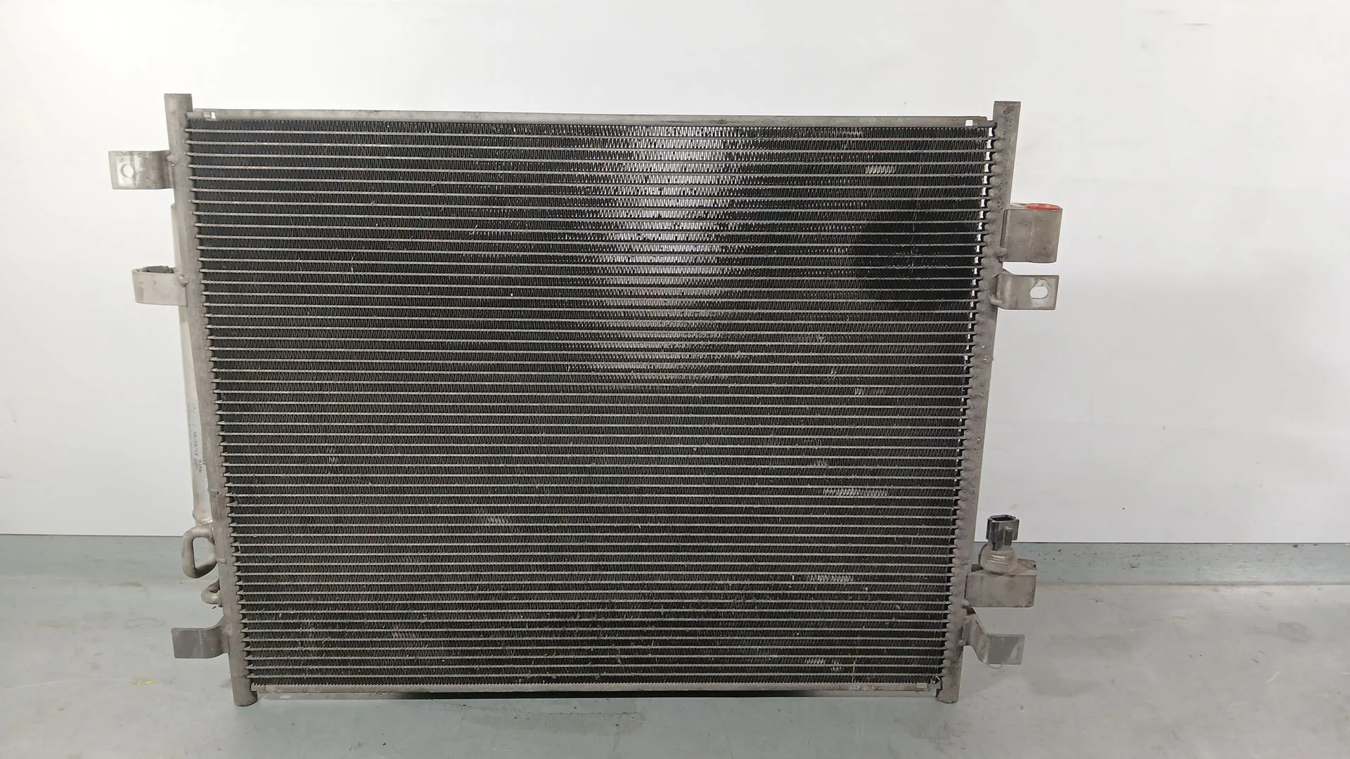 Condensador / Radiador Aire Acondicionado para Nissan Note (E12)