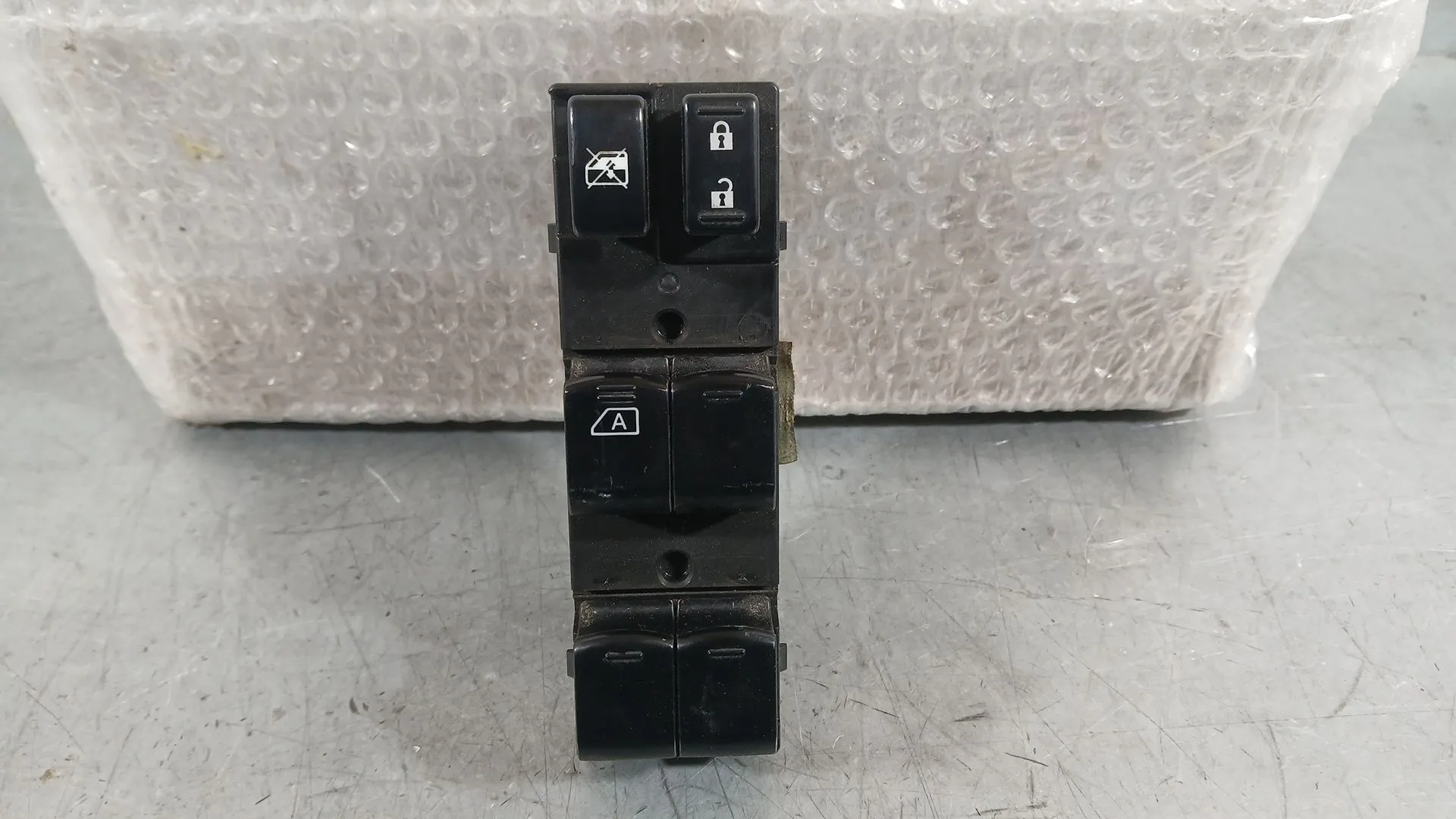 Mando Elevalunas Delantero Izquierdo para Nissan Note (E12)
