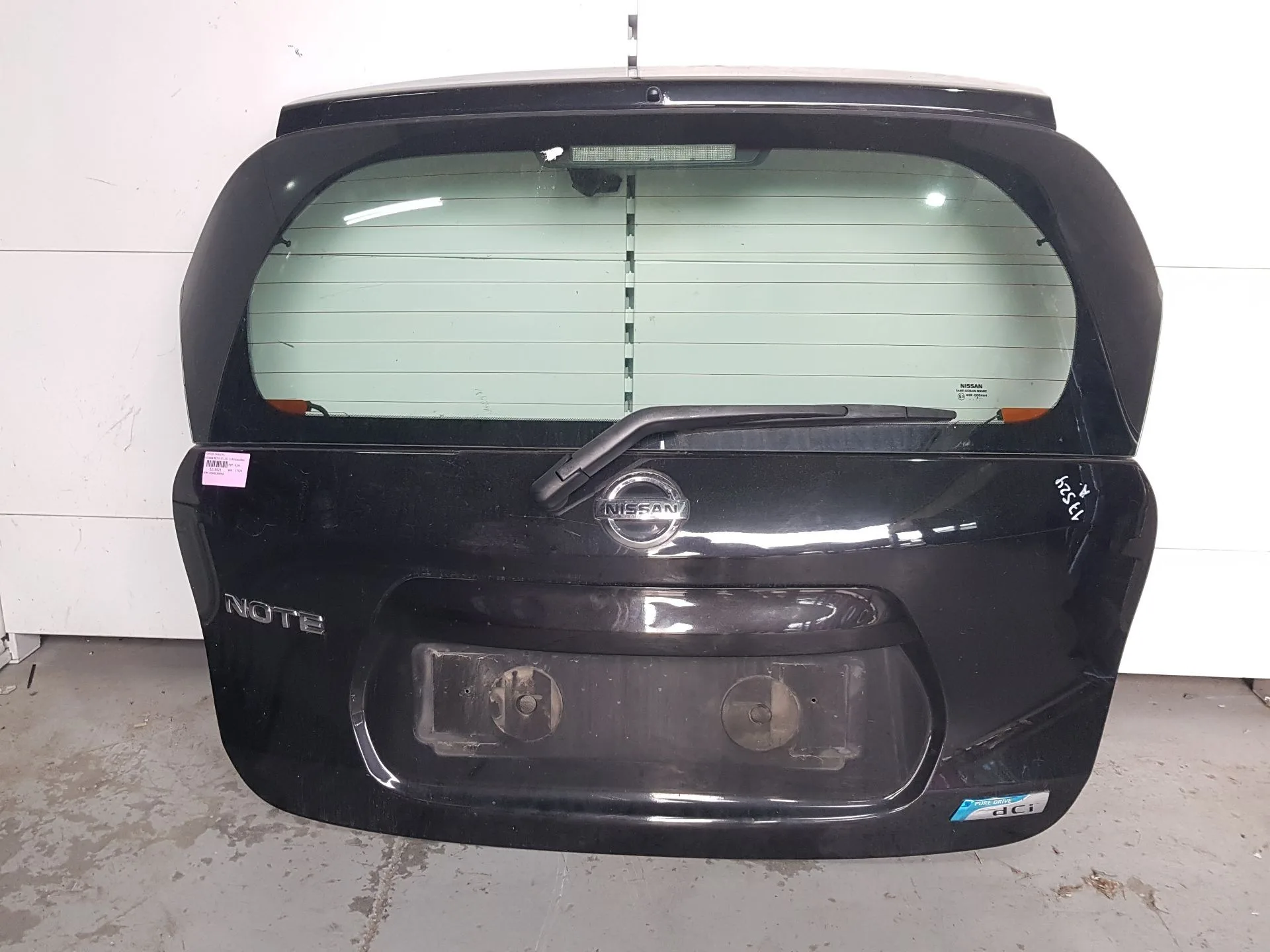 Porton Trasero para Nissan Note (E12)
