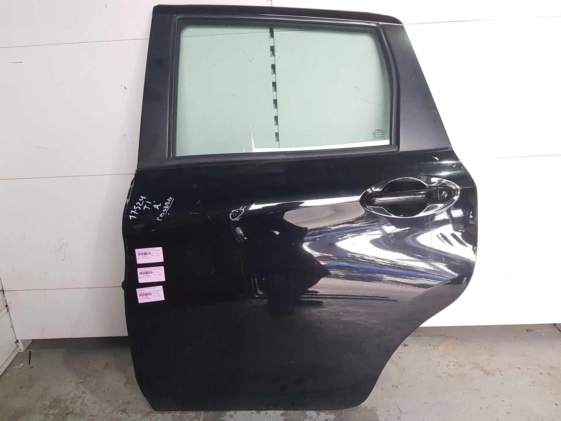 Puerta Trasera Izquierda para Nissan Note (E12)