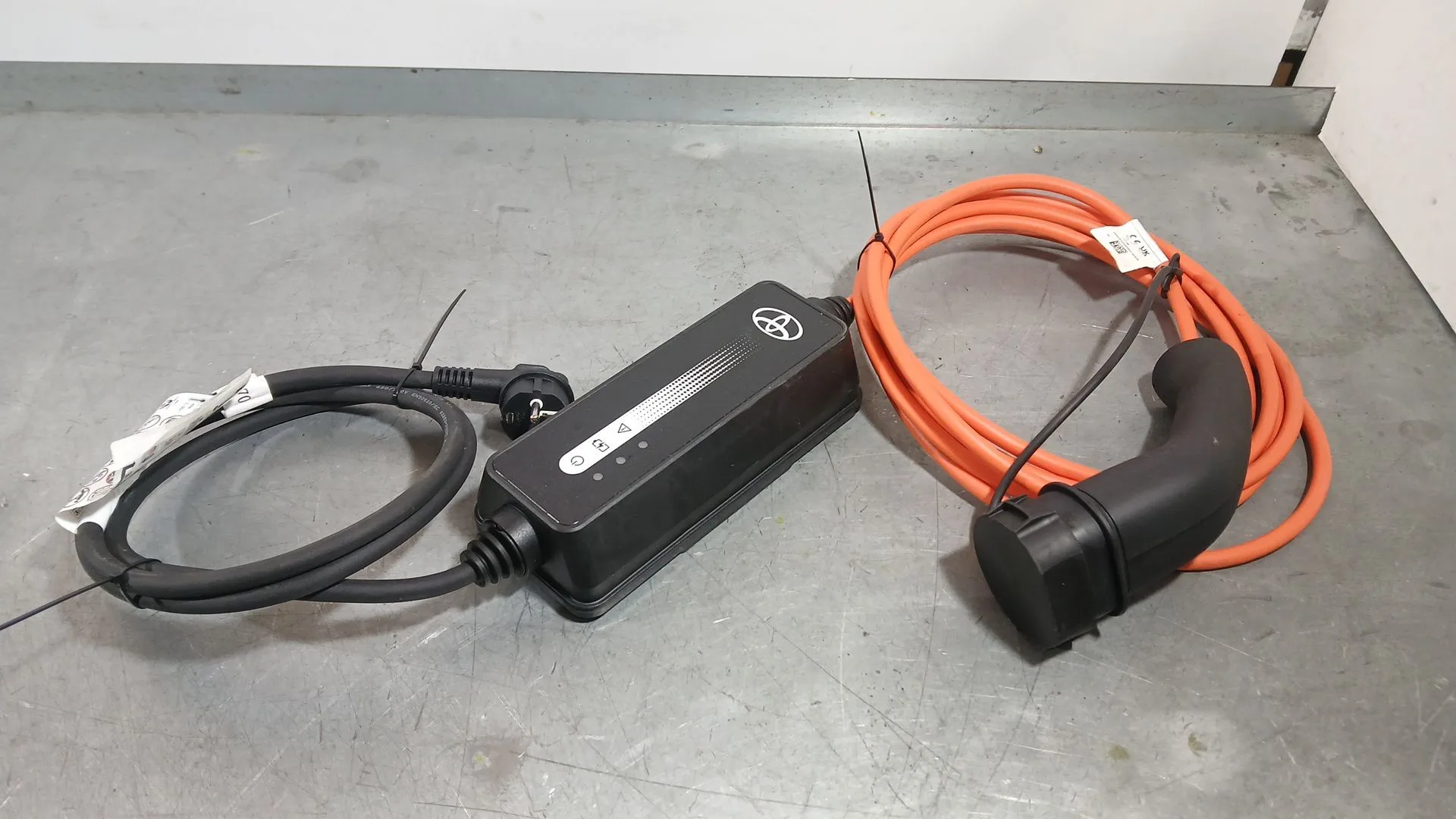Cargador Bateria para Toyota C-Hr (_X1_)