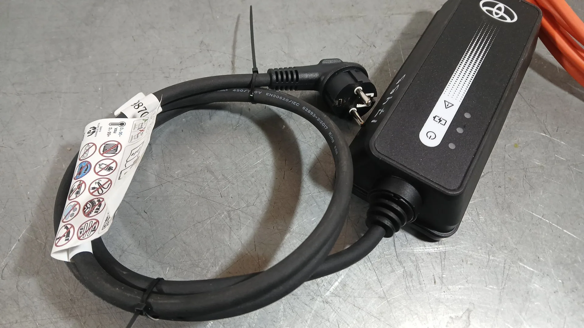 Cargador Bateria para Toyota C-Hr (_X1_)