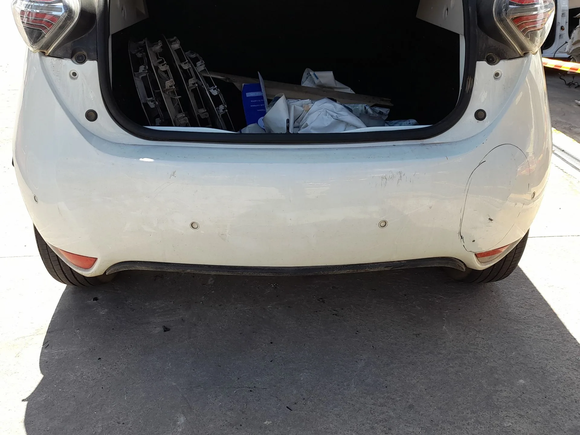 Paragolpes Trasero para Renault Zoe (Bfm_)