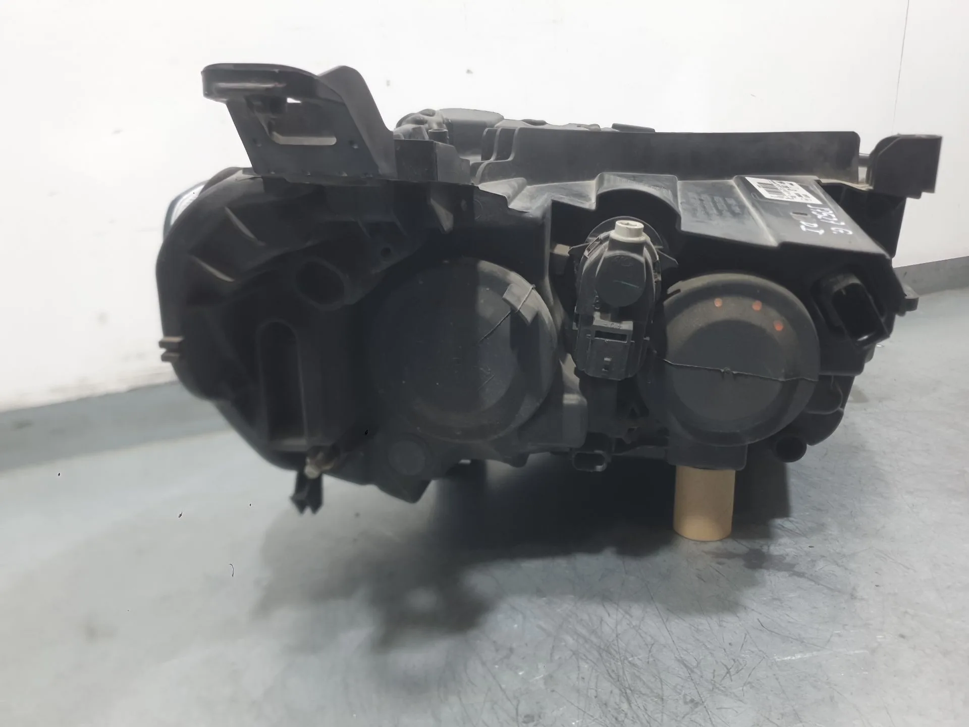 Faro Izquierdo para Citroën C-Elysee (Dd_)