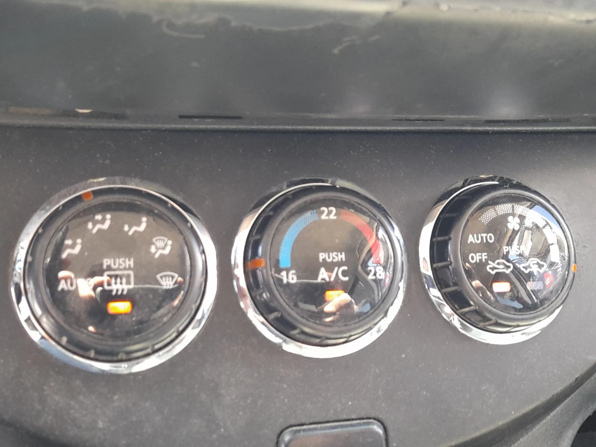 Mando Climatizador para Nissan Note (E12)