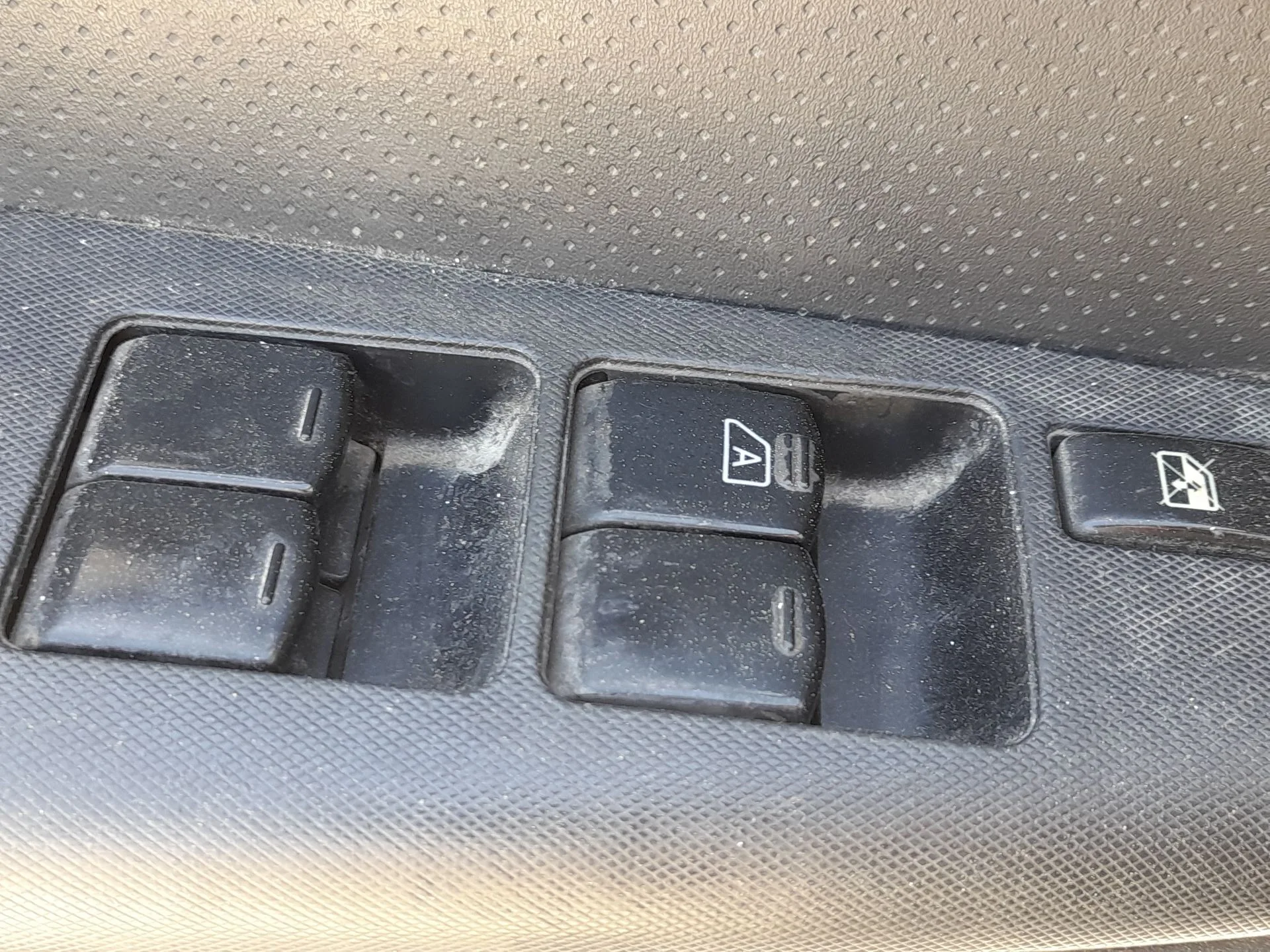 Mando Elevalunas Delantero Izquierdo para Nissan Note (E12)