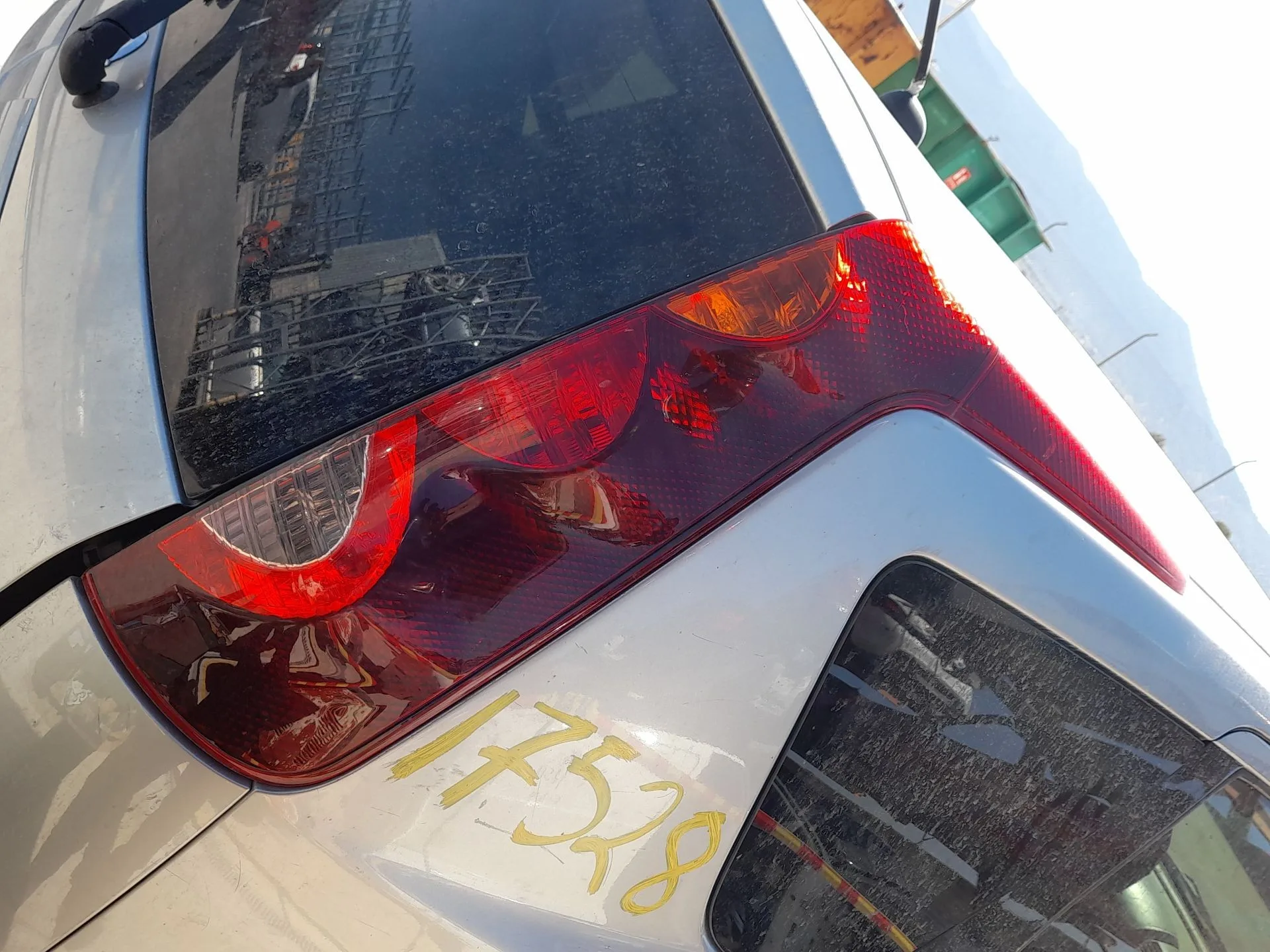 Piloto Trasero Derecho para Nissan Note (E12)