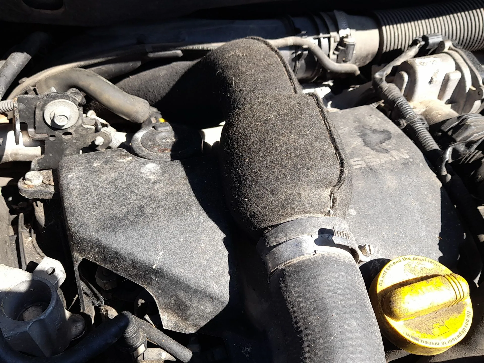 Tapa Motor para Nissan Note (E12)