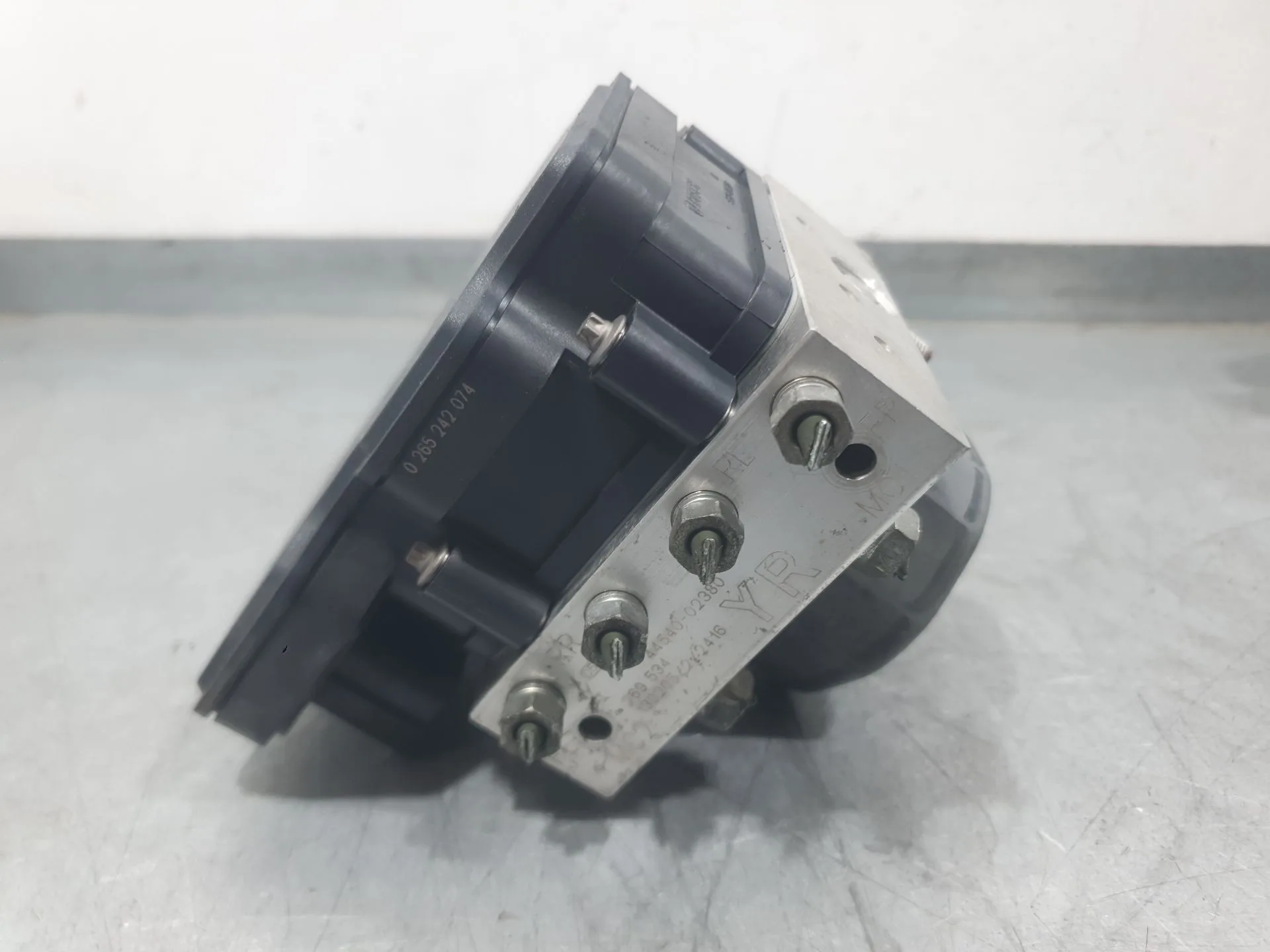 Abs para Toyota Auris (_E18_)