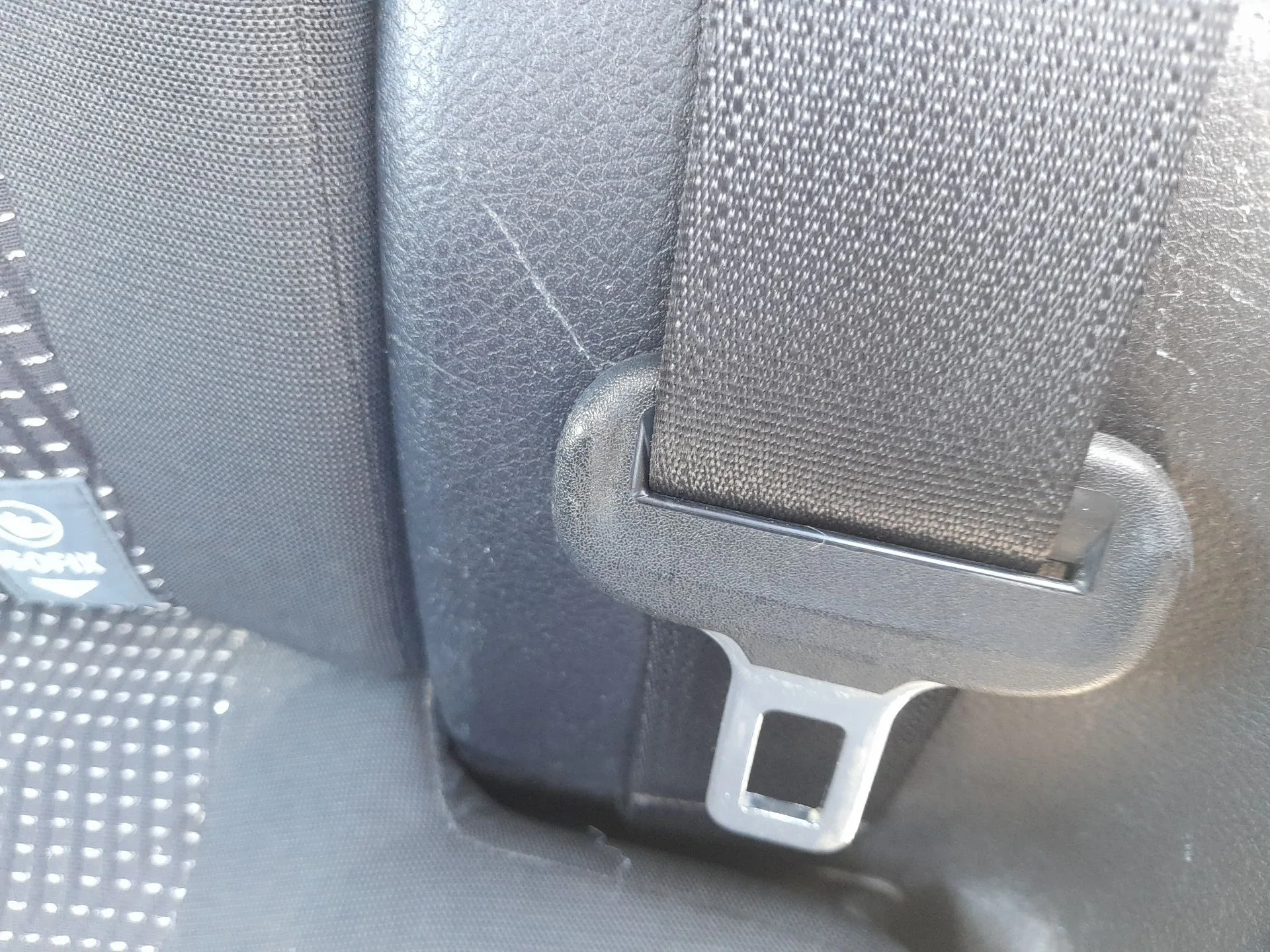 Cinturon Seguridad Trasero Derecho para Toyota Auris (_E18_)