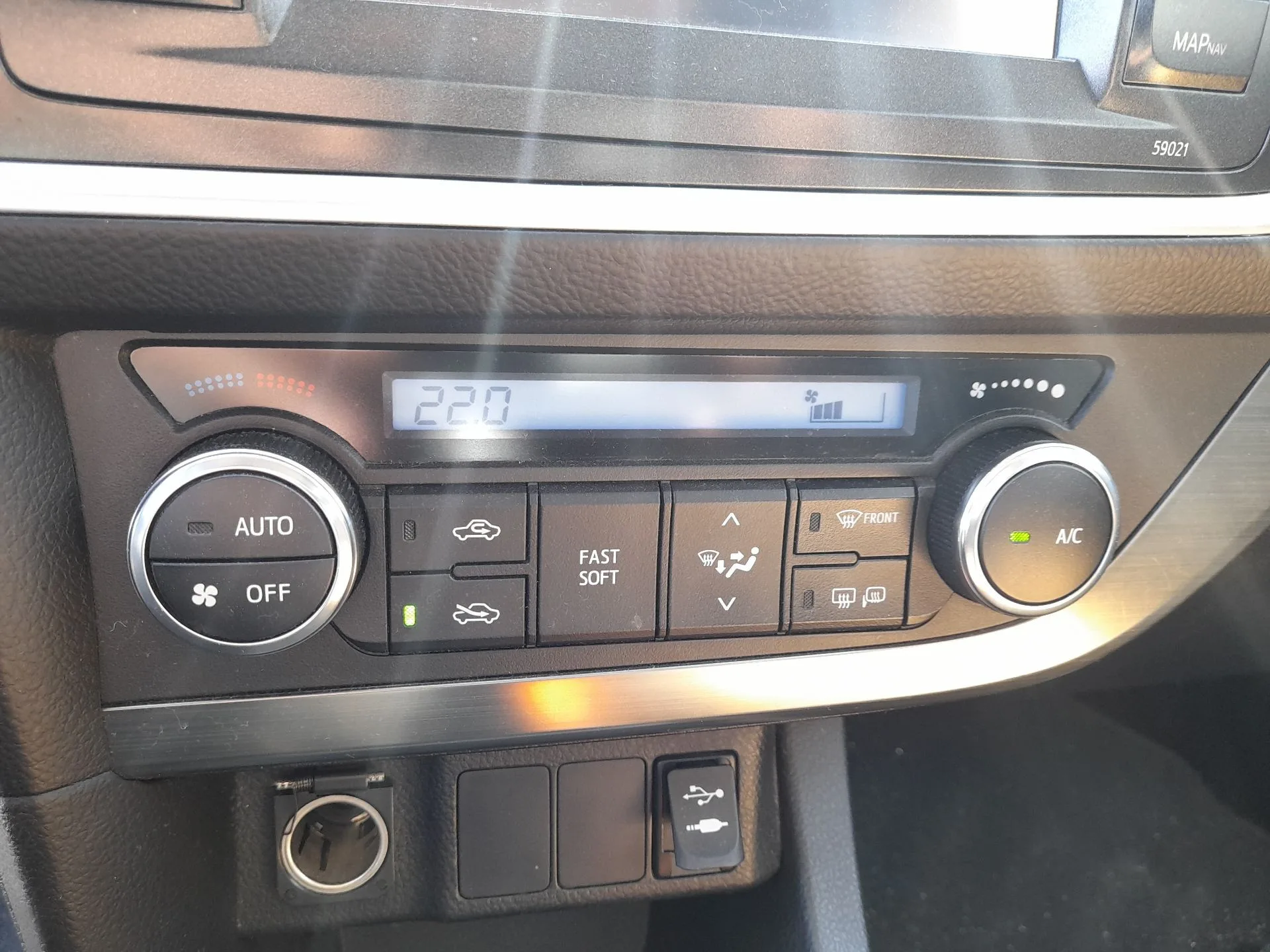 Mando Climatizador para Toyota Auris (_E18_)