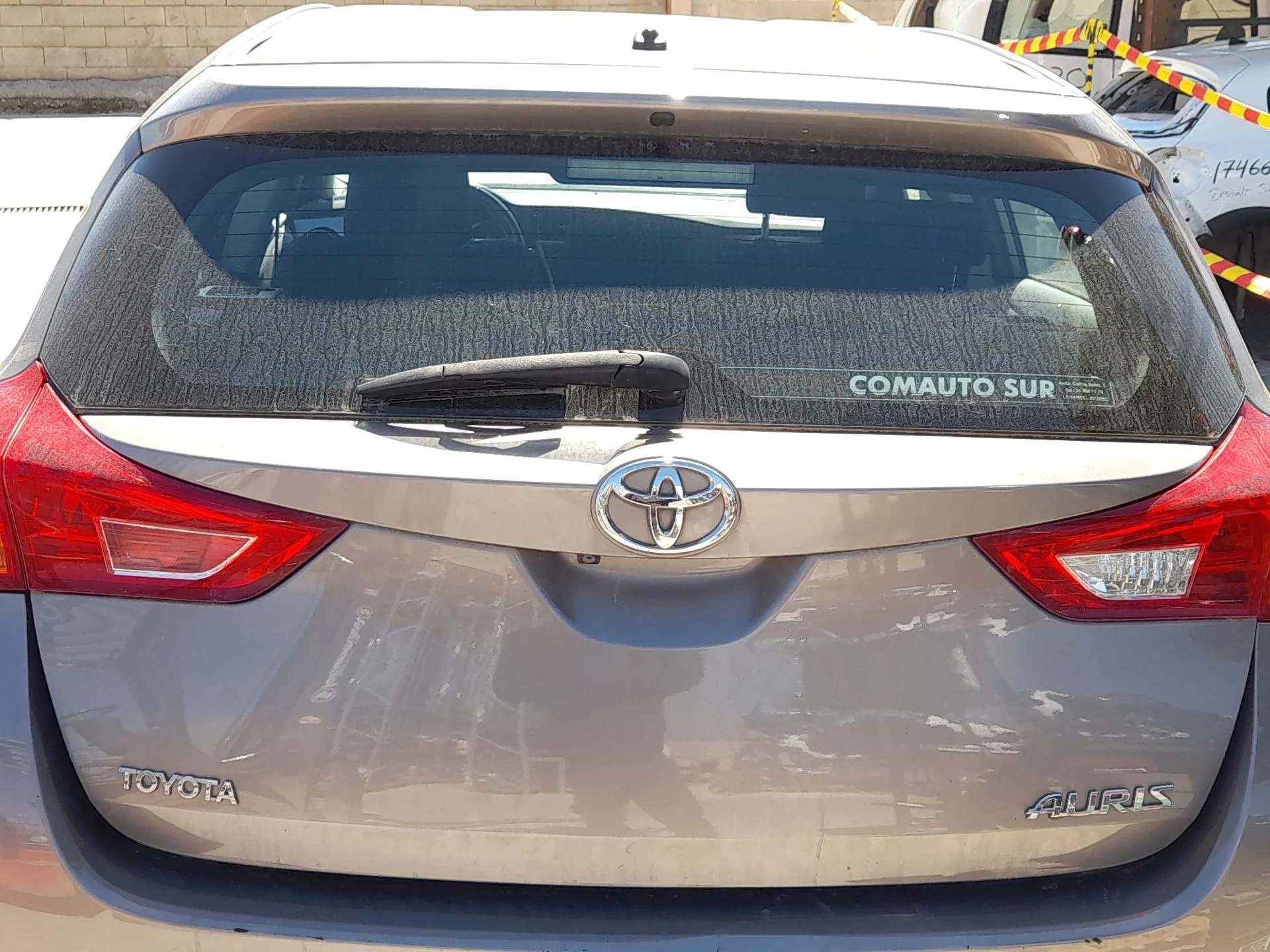 Porton Trasero para Toyota Auris (_E18_)