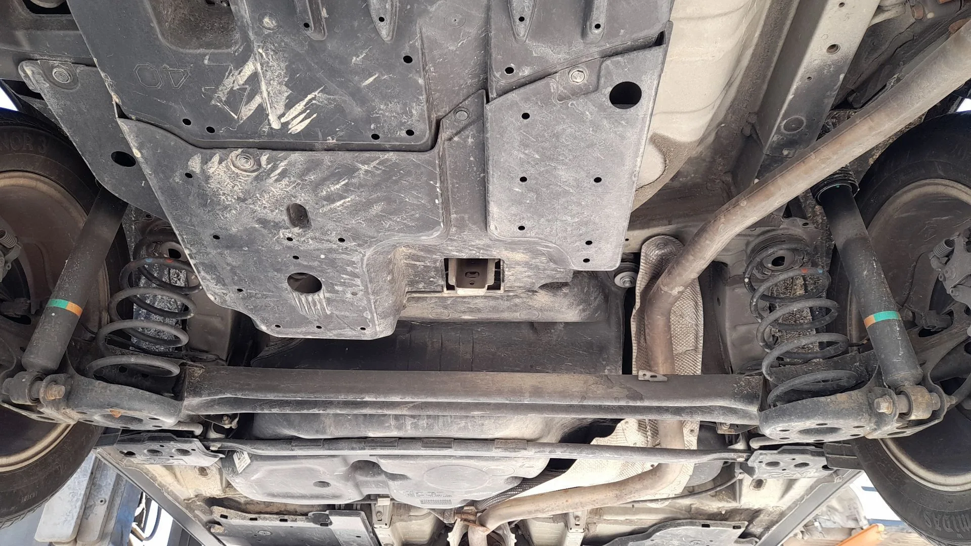 Puente Trasero para Toyota Auris (_E18_)