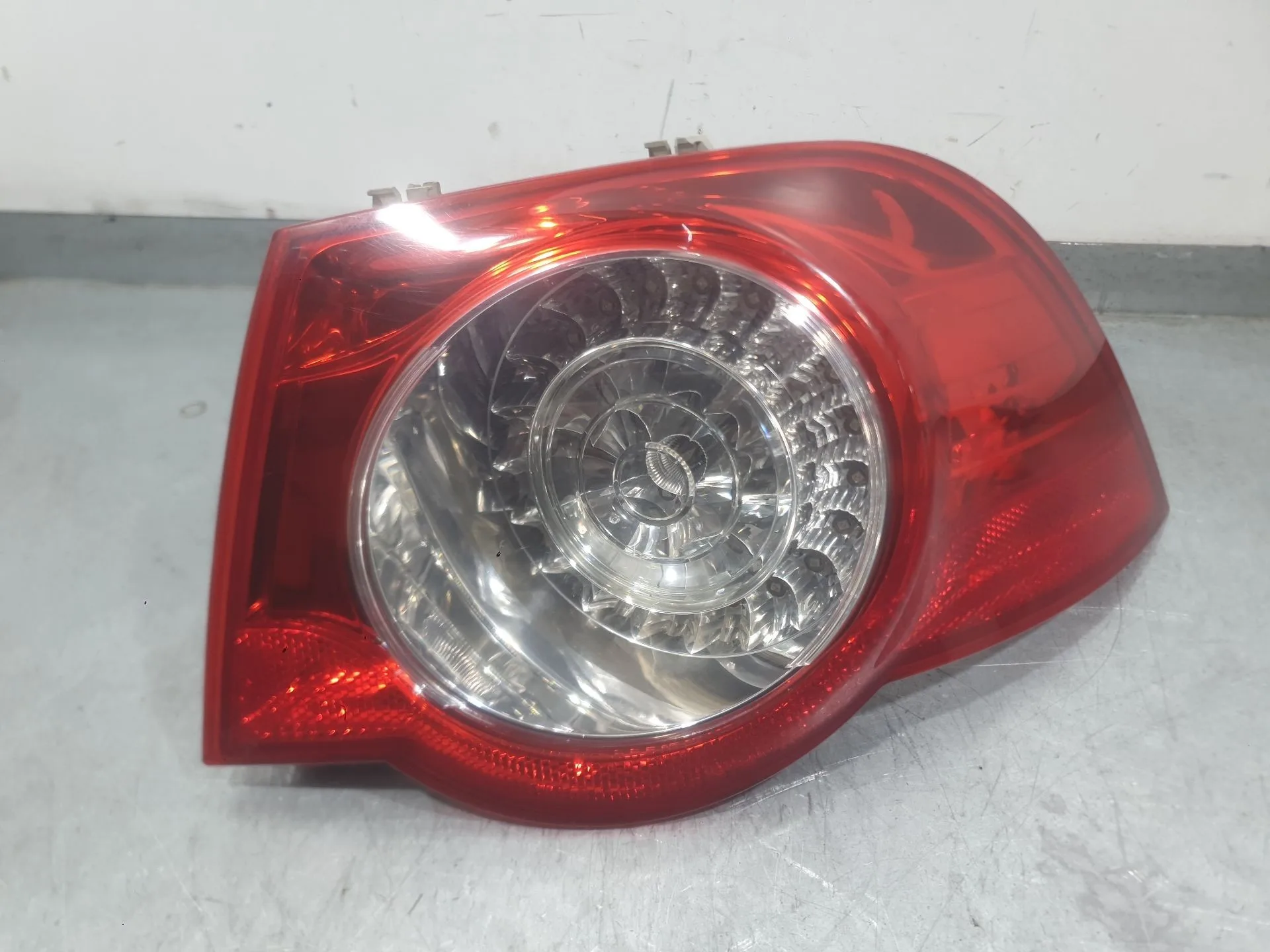 Piloto Trasero Derecho Exterior para Volkswagen Eos (1F7, 1F8)