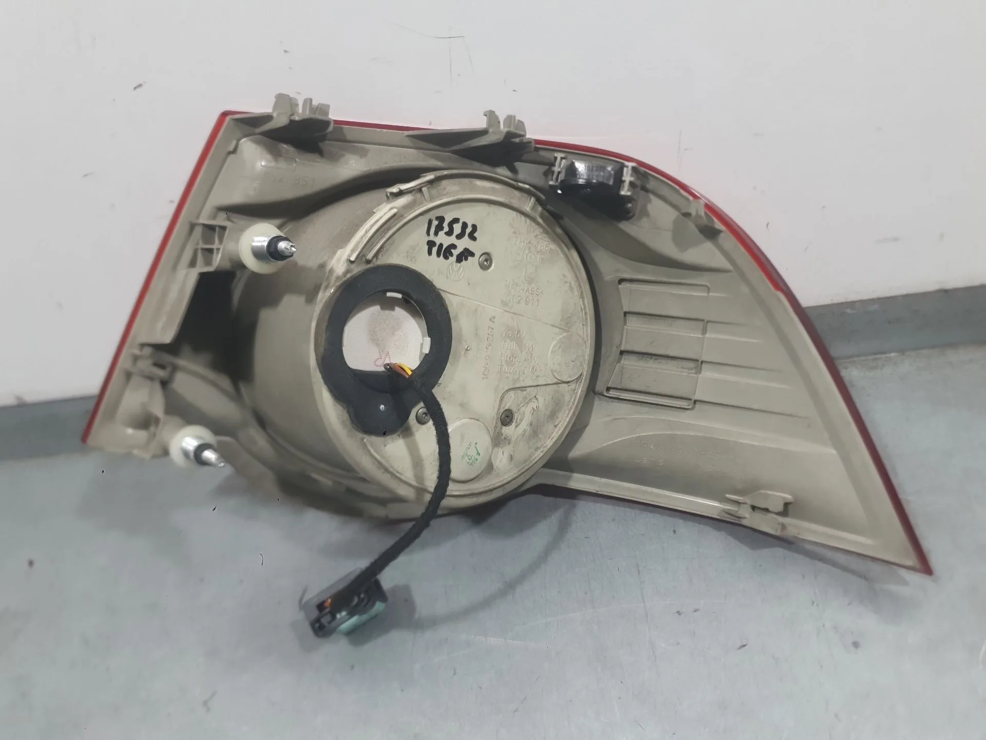 Piloto Trasero Izquierdo Interior para Volkswagen Eos (1F7, 1F8)