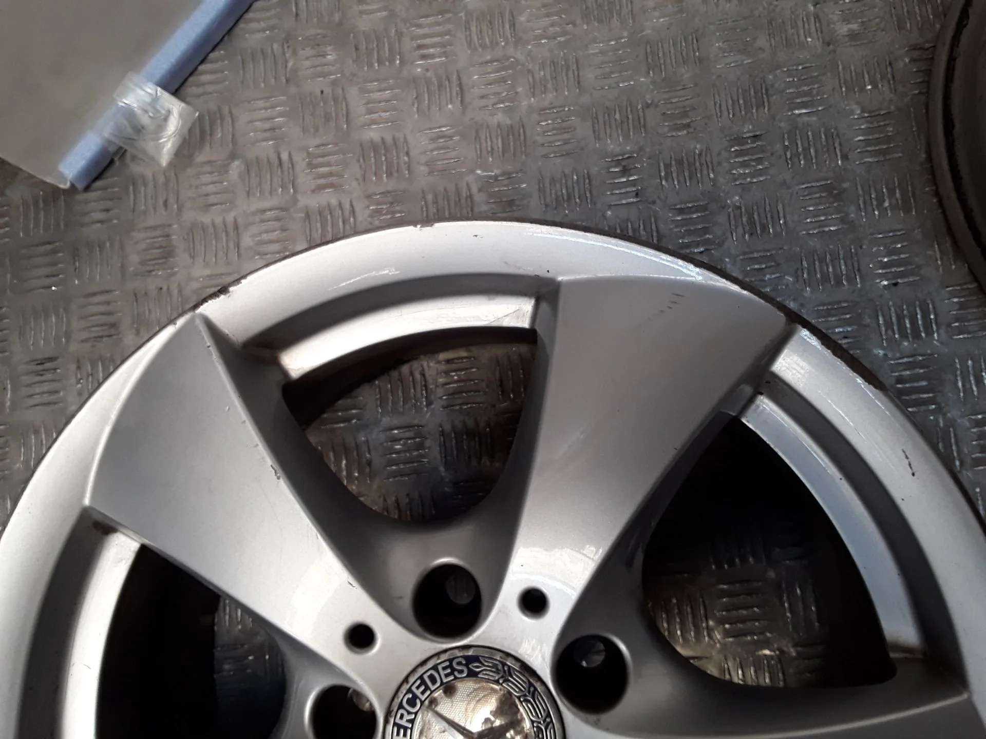 Juego Llantas Aluminio para Mercedes-Benz Clase C (W204) Lim.