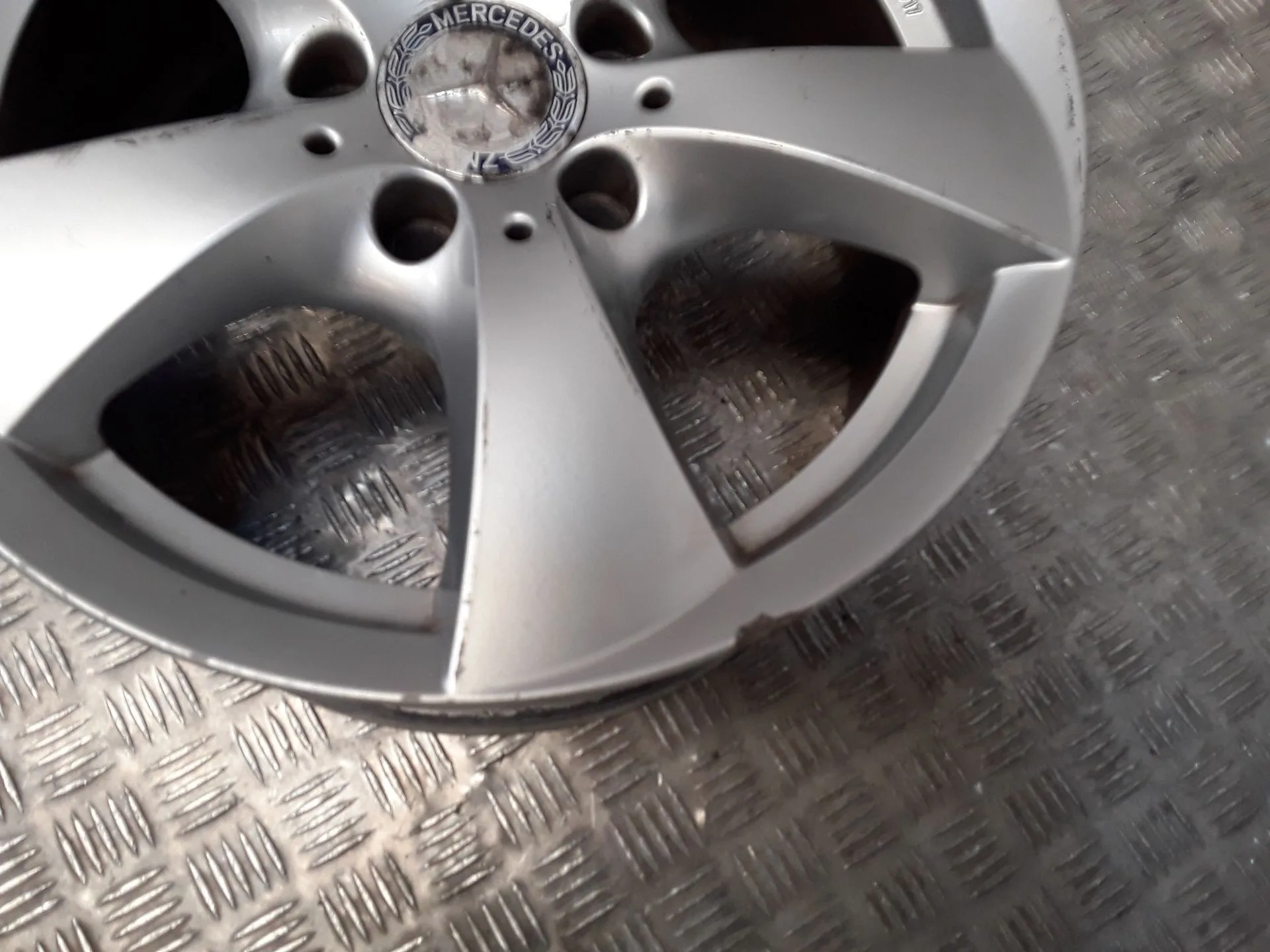 Juego Llantas Aluminio para Mercedes-Benz Clase C (W204) Lim.
