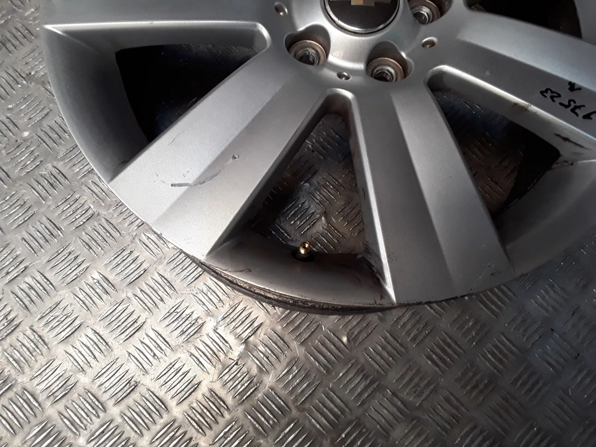 Llanta Aluminio para Chevrolet Captiva (C100, C140)