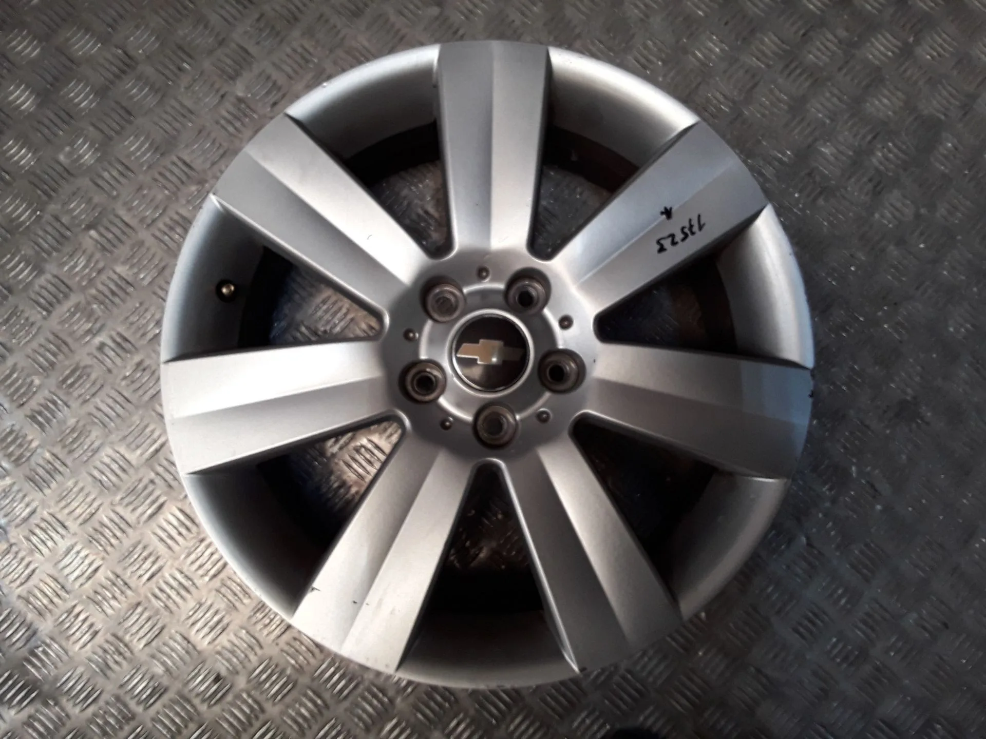 Llanta Aluminio para Chevrolet Captiva (C100, C140)