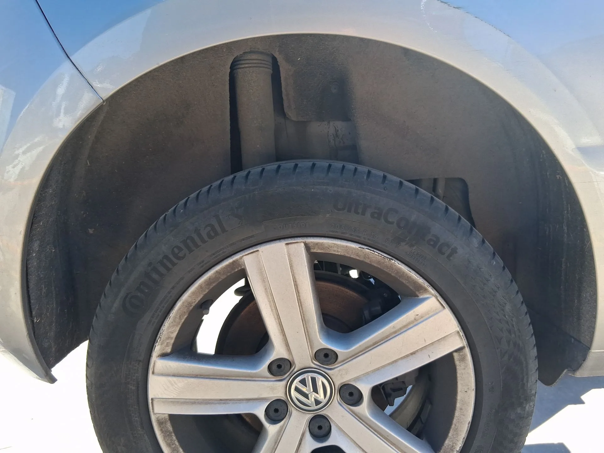Plastico Pase Rueda Tras. Dch. para Volkswagen Golf Vii (5G1, Bq1, Be1, Be2)