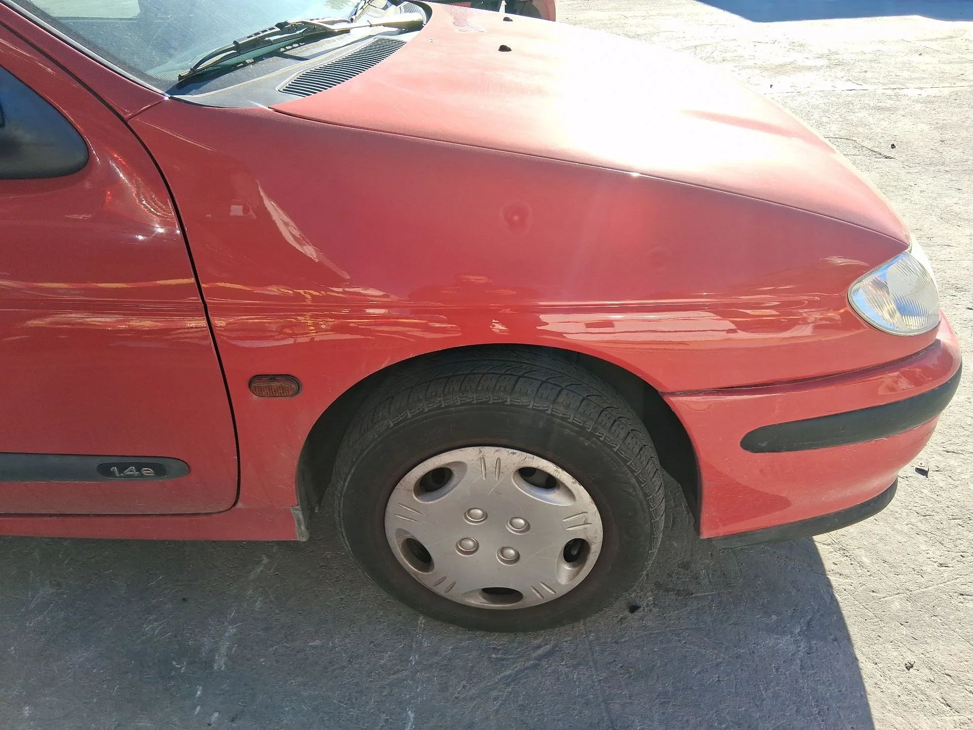 Aleta Delantera Derecha para Renault Megane I (Ba0/1_)