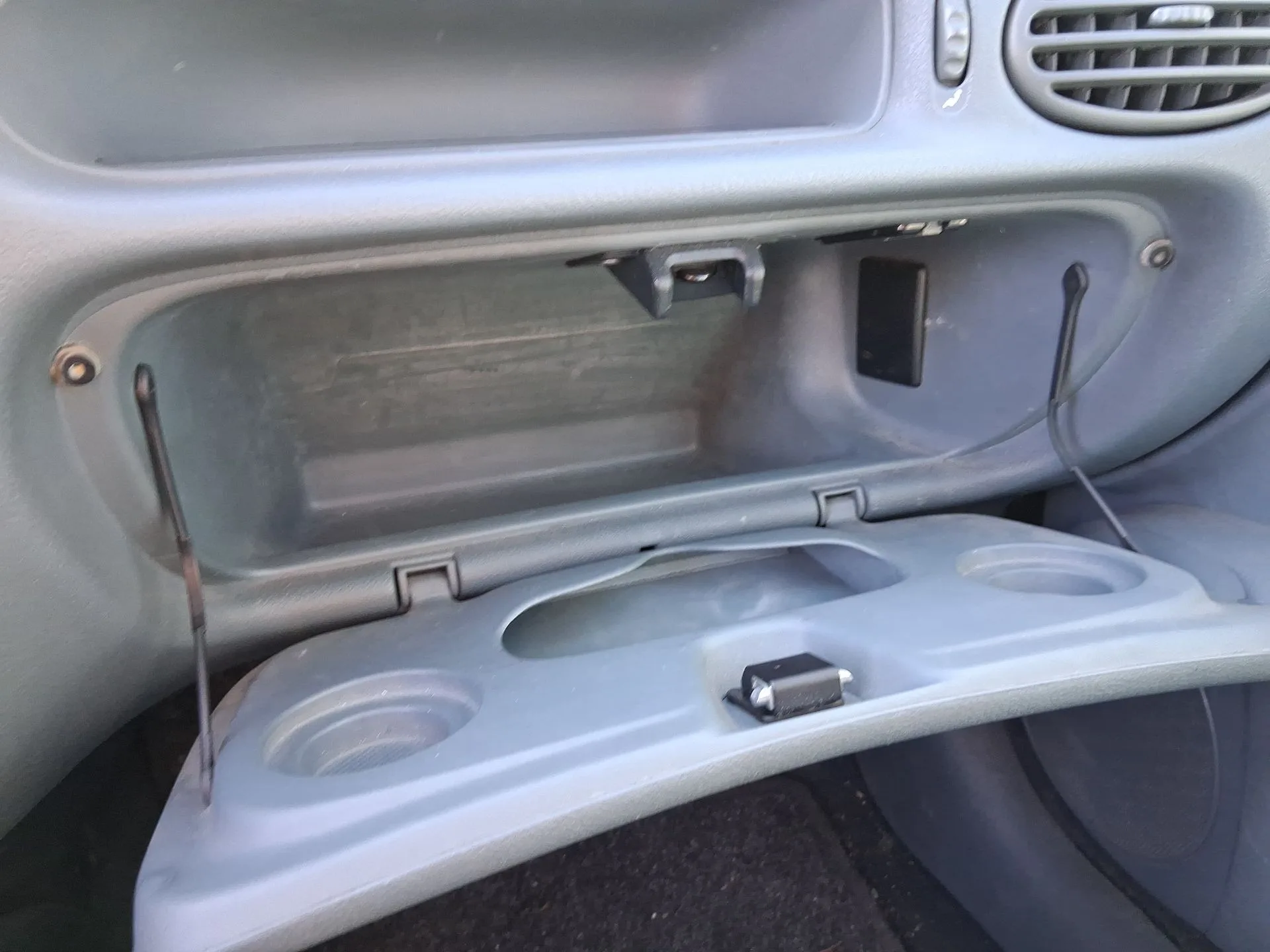 Guantera para Renault Megane I (Ba0/1_)