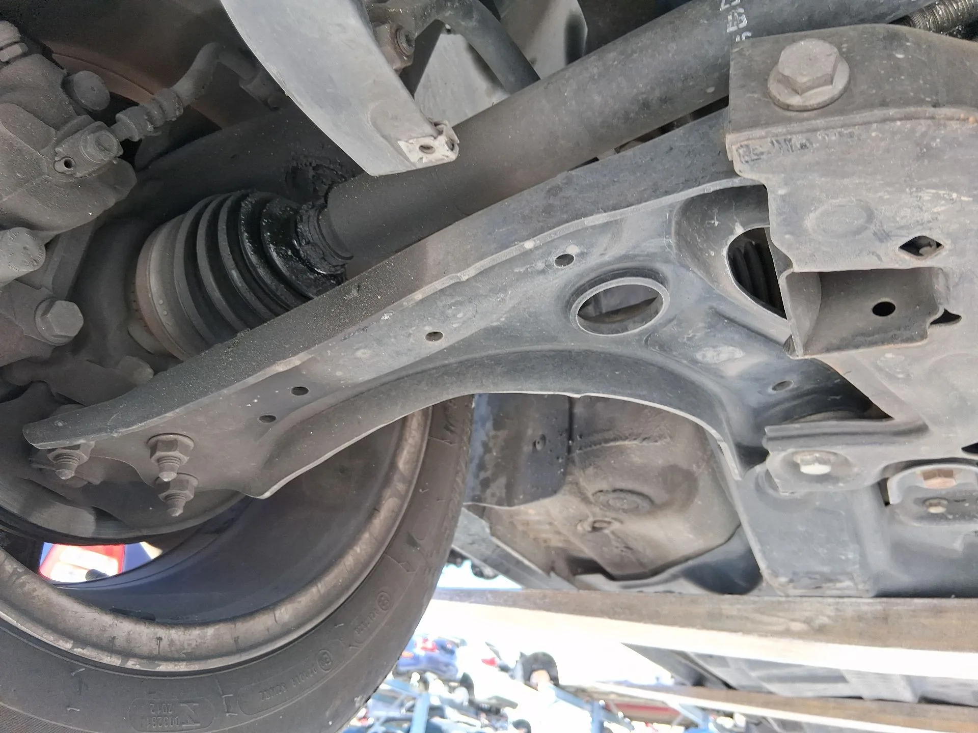 Brazo Suspension Inferior Delantero Derecho para Volkswagen Polo V (6R1, 6C1)