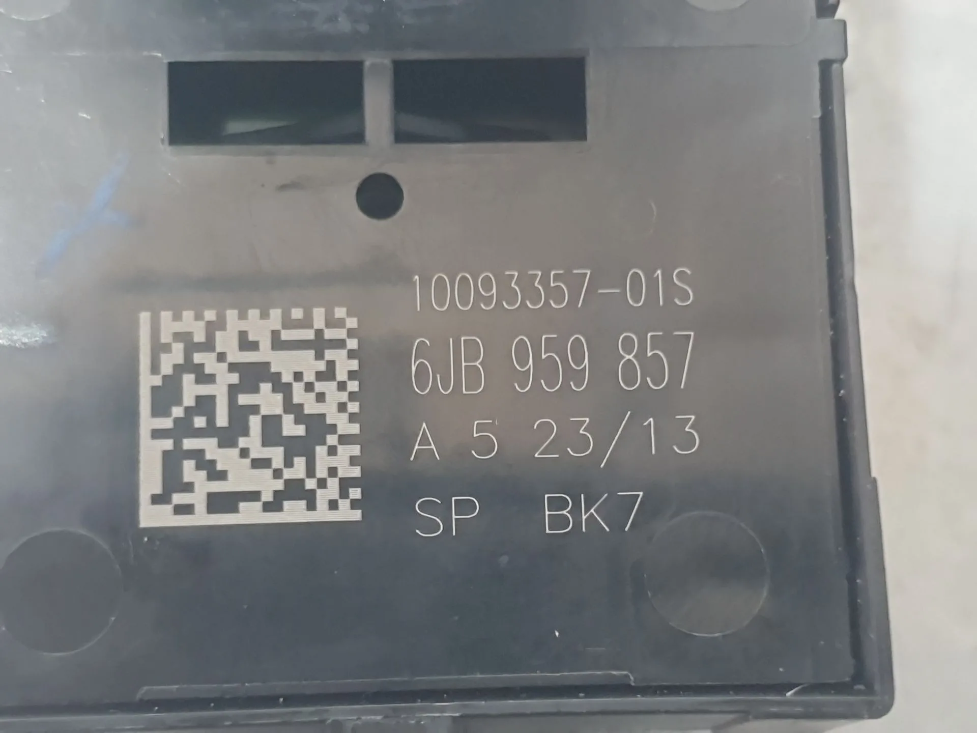 Mando Elevalunas Delantero Izquierdo para Seat Toledo Iv (Kg3)