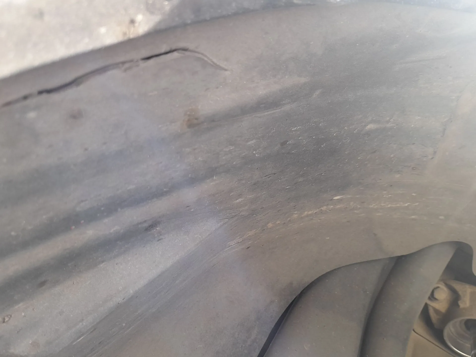 Plastico Pase Rueda Tras. Dch. para Peugeot 307 Cc (3B)