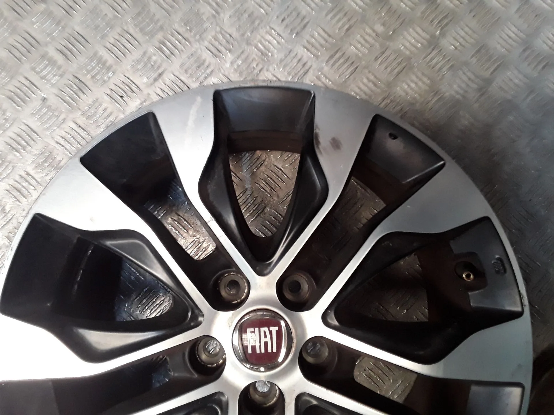 Juego Llantas Aluminio para Fiat Tipo Hatchback (356_, 357_)