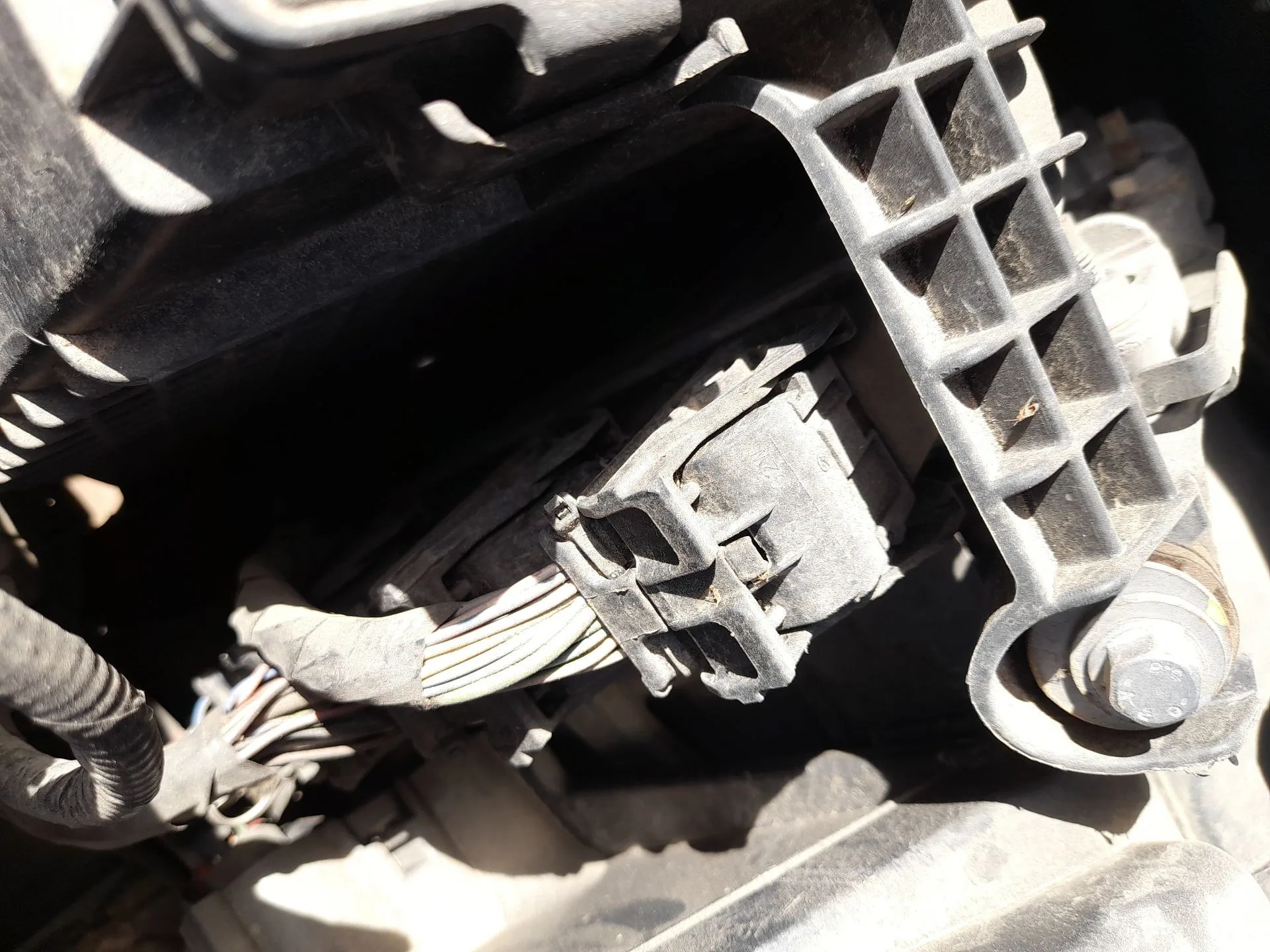 Centralita Motor Uce para Dacia Lodgy (Js_)