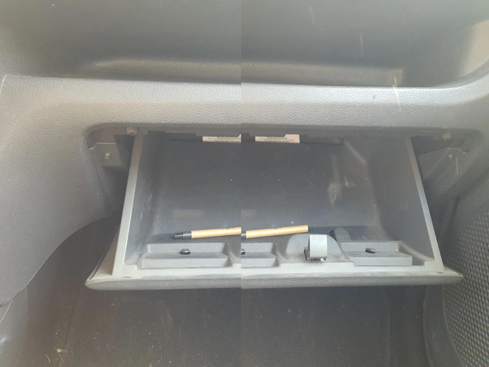 Guantera para Dacia Lodgy (Js_)