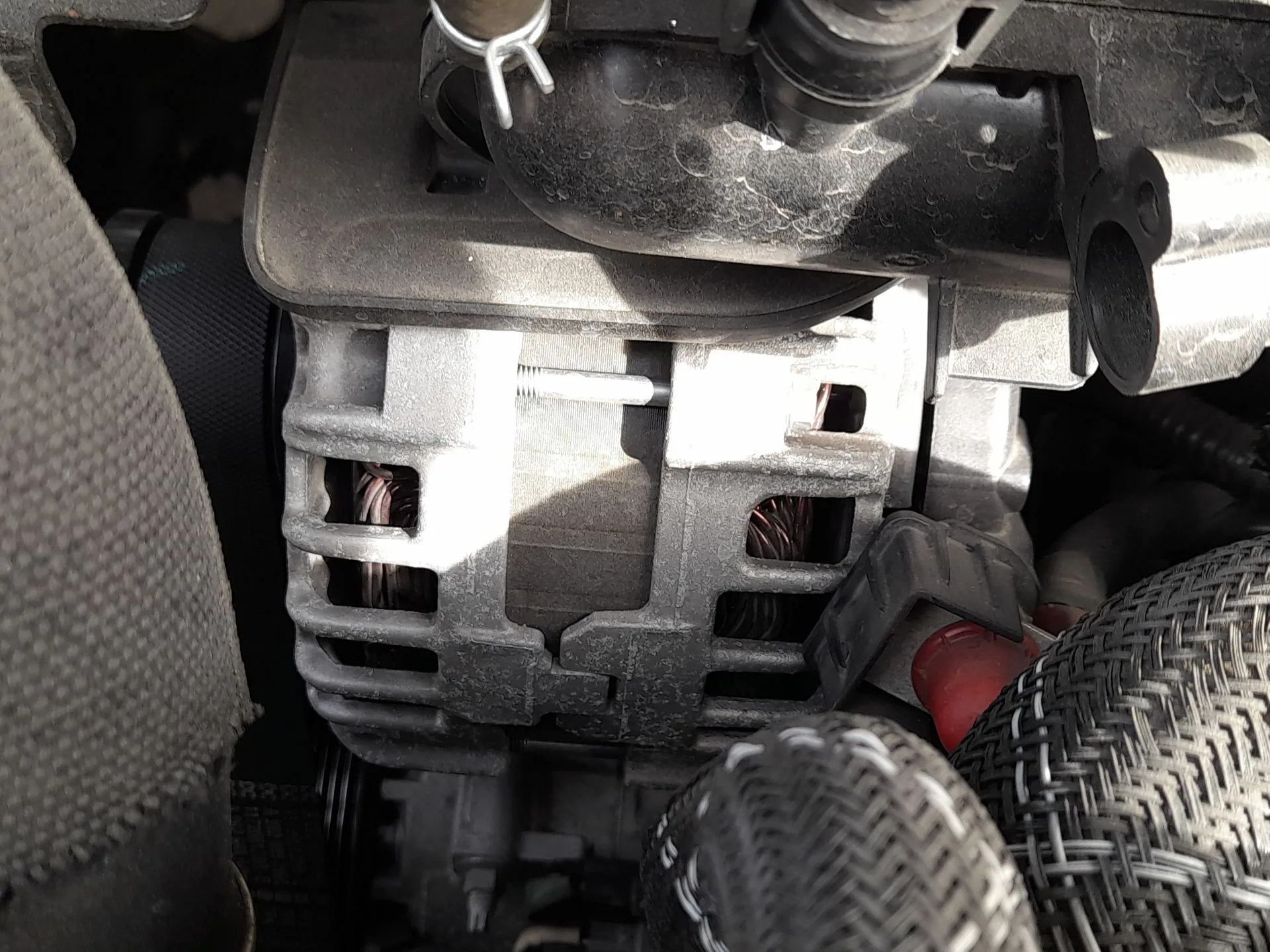 Alternador para Renault Clio V (B7_)
