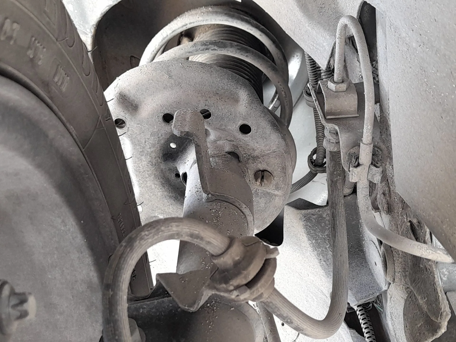 Amortiguador Delantero Derecho para Renault Clio V (B7_)