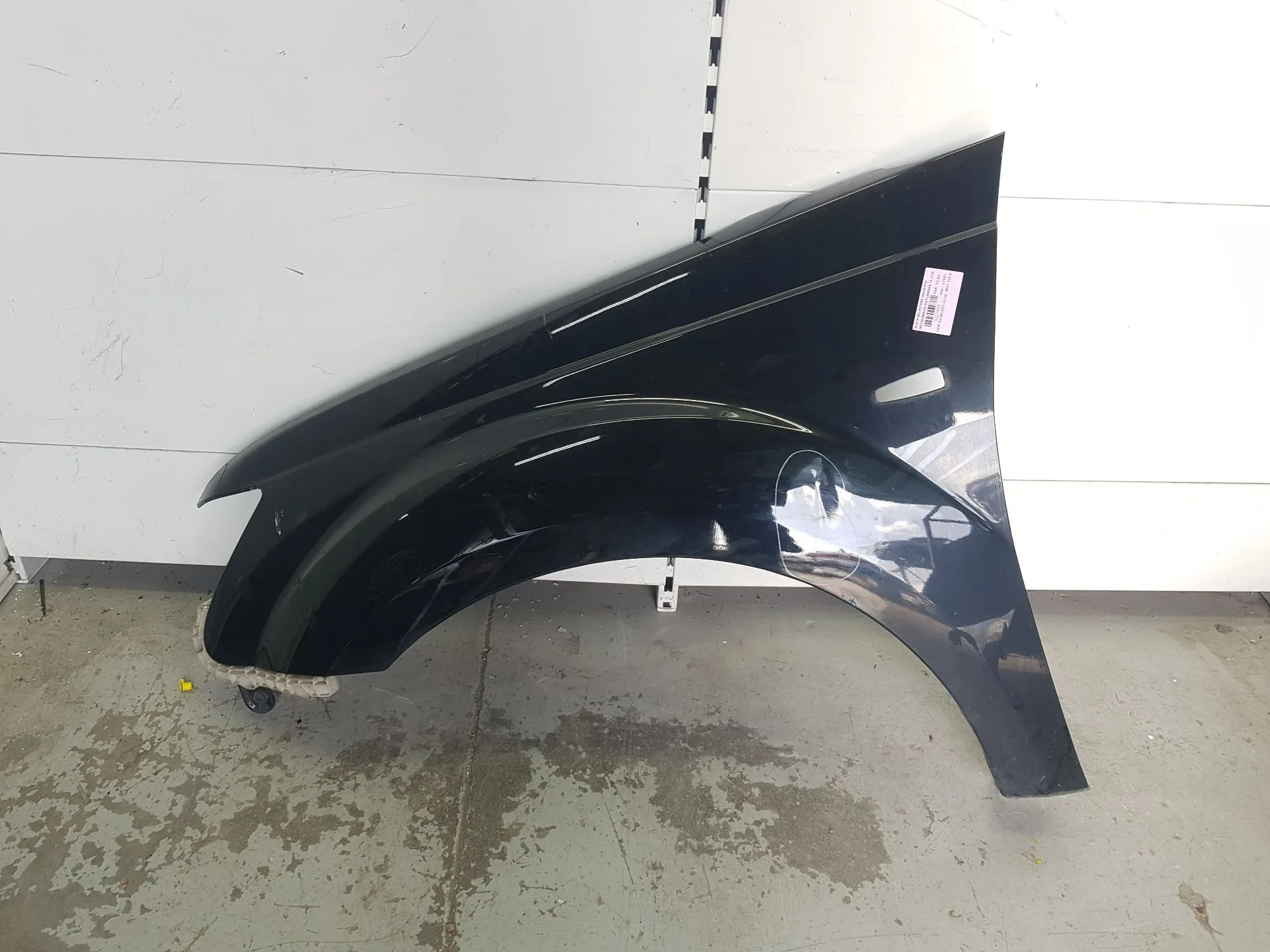 Aleta Delantera Izquierda para Mitsubishi Outlander Ii (Cw_W)