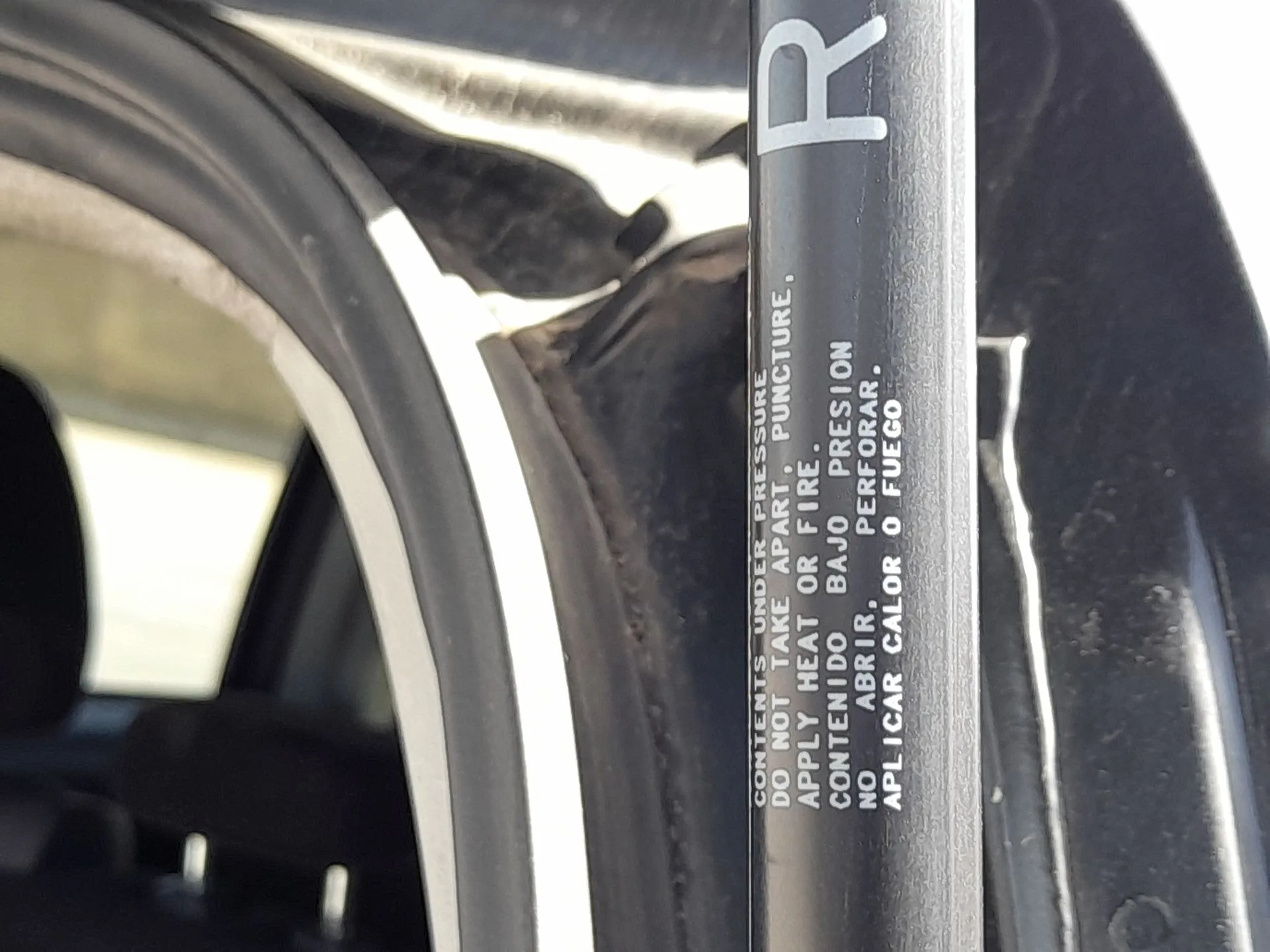 Amortiguadores Maletero / Porton para Mitsubishi Outlander Ii (Cw_W)