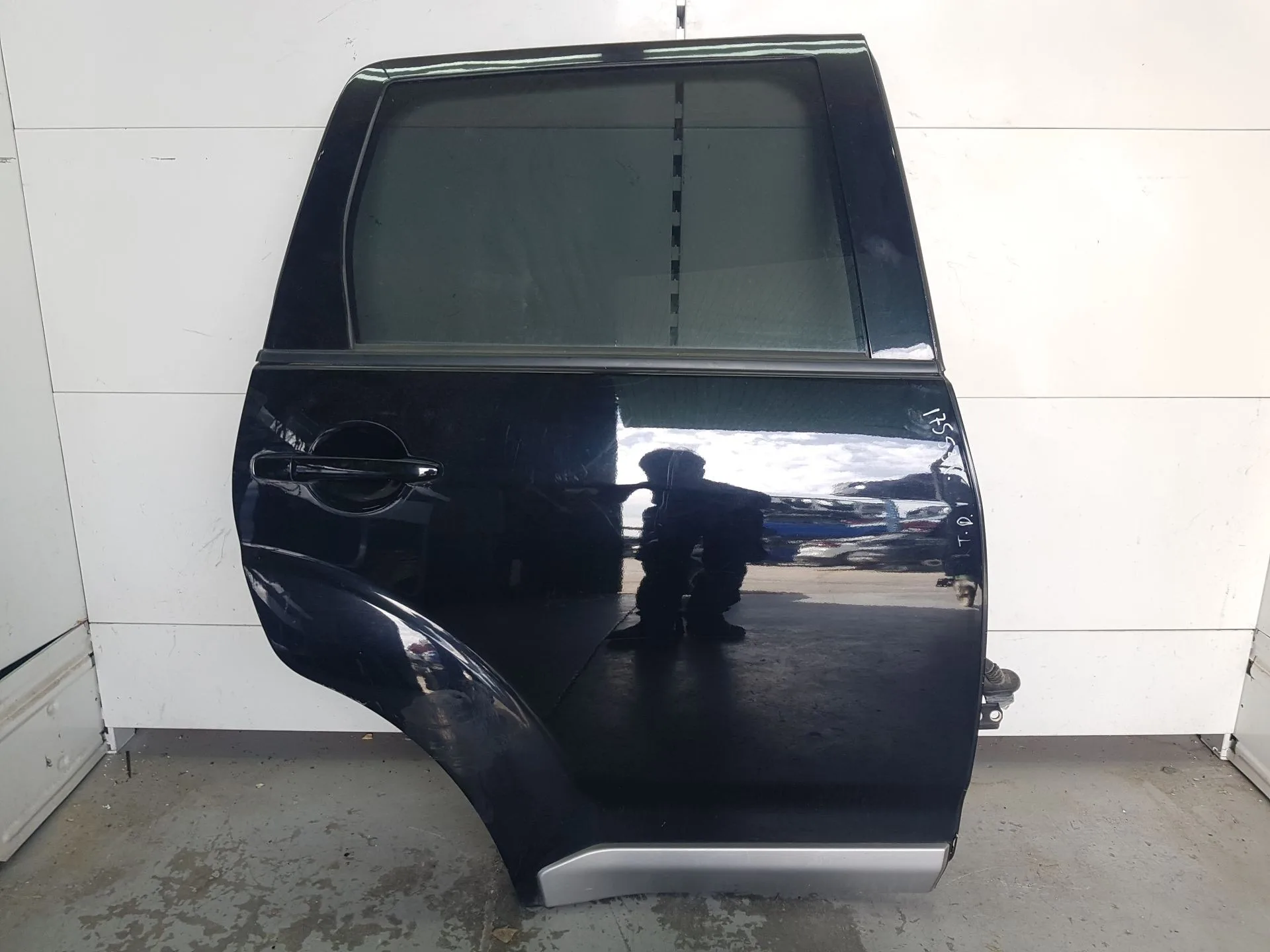 Puerta Trasera Derecha para Mitsubishi Outlander Ii (Cw_W)