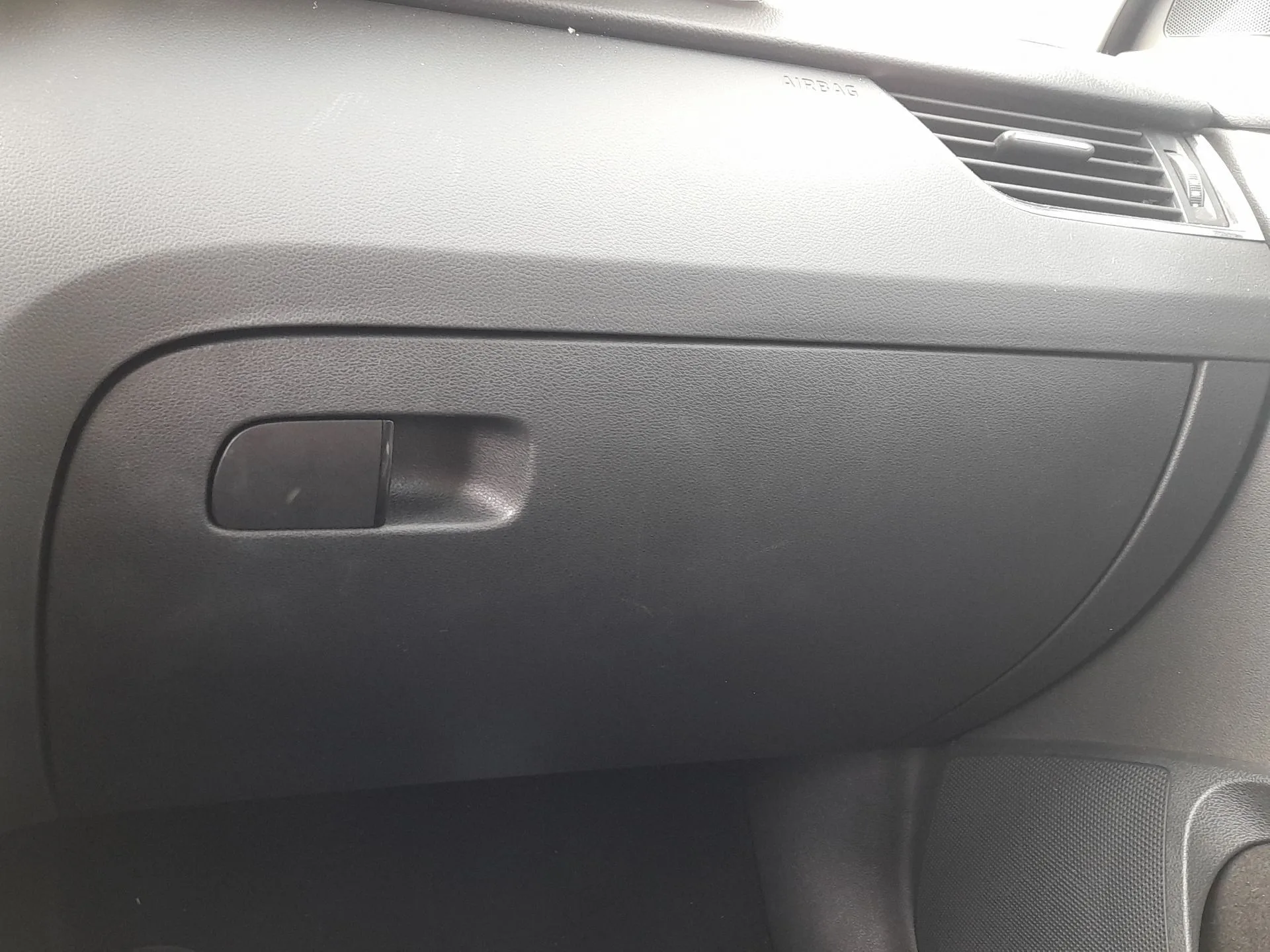 Guantera para Skoda Octavia Iii (5E3, Nl3, Nr3)