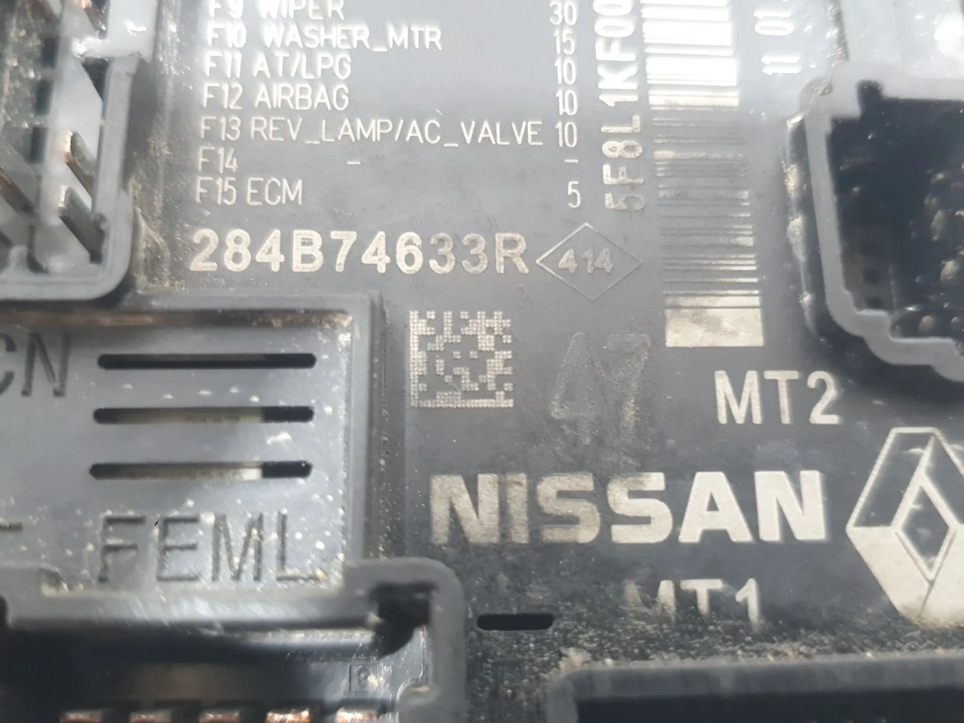 Caja Reles / Fusibles para Mitsubishi Colt