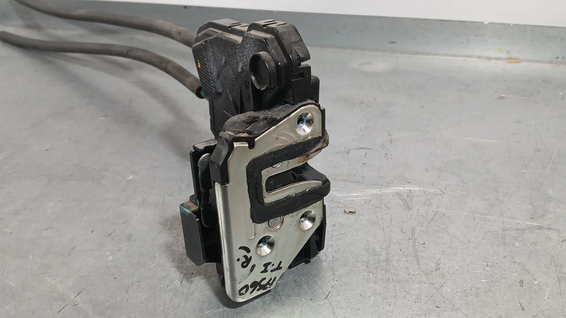 Cerradura Puerta Trasera Izquierda para Ssangyong Tivoli