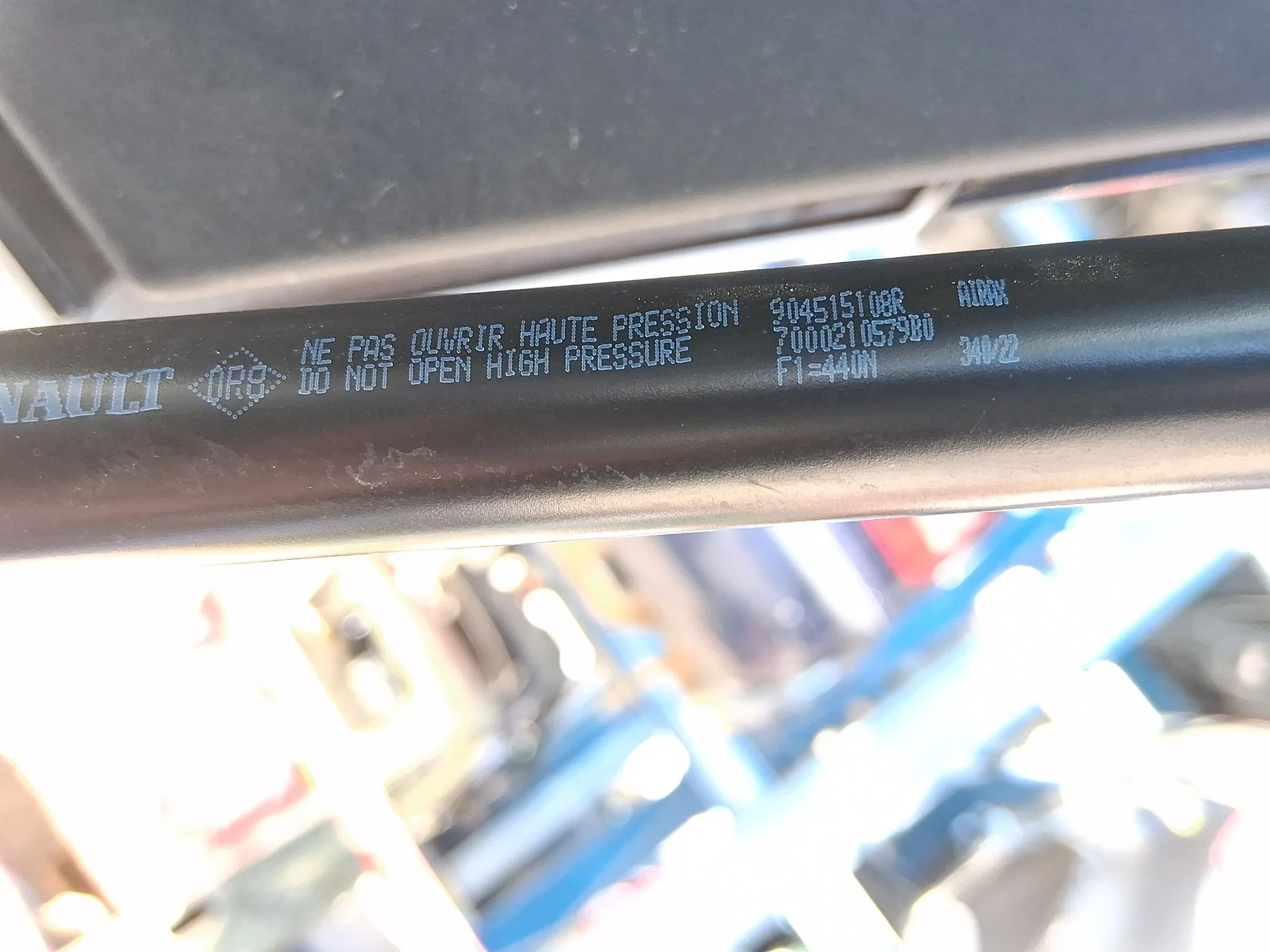 Amortiguadores Maletero / Porton para Renault Megane E-Tech Suv