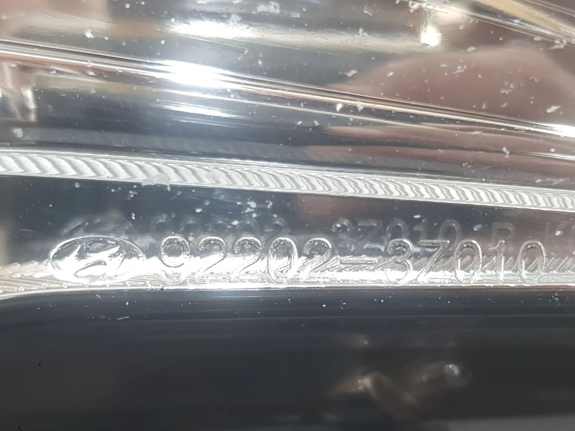 Faro Antiniebla Derecho para Hyundai I40 I (Vf)