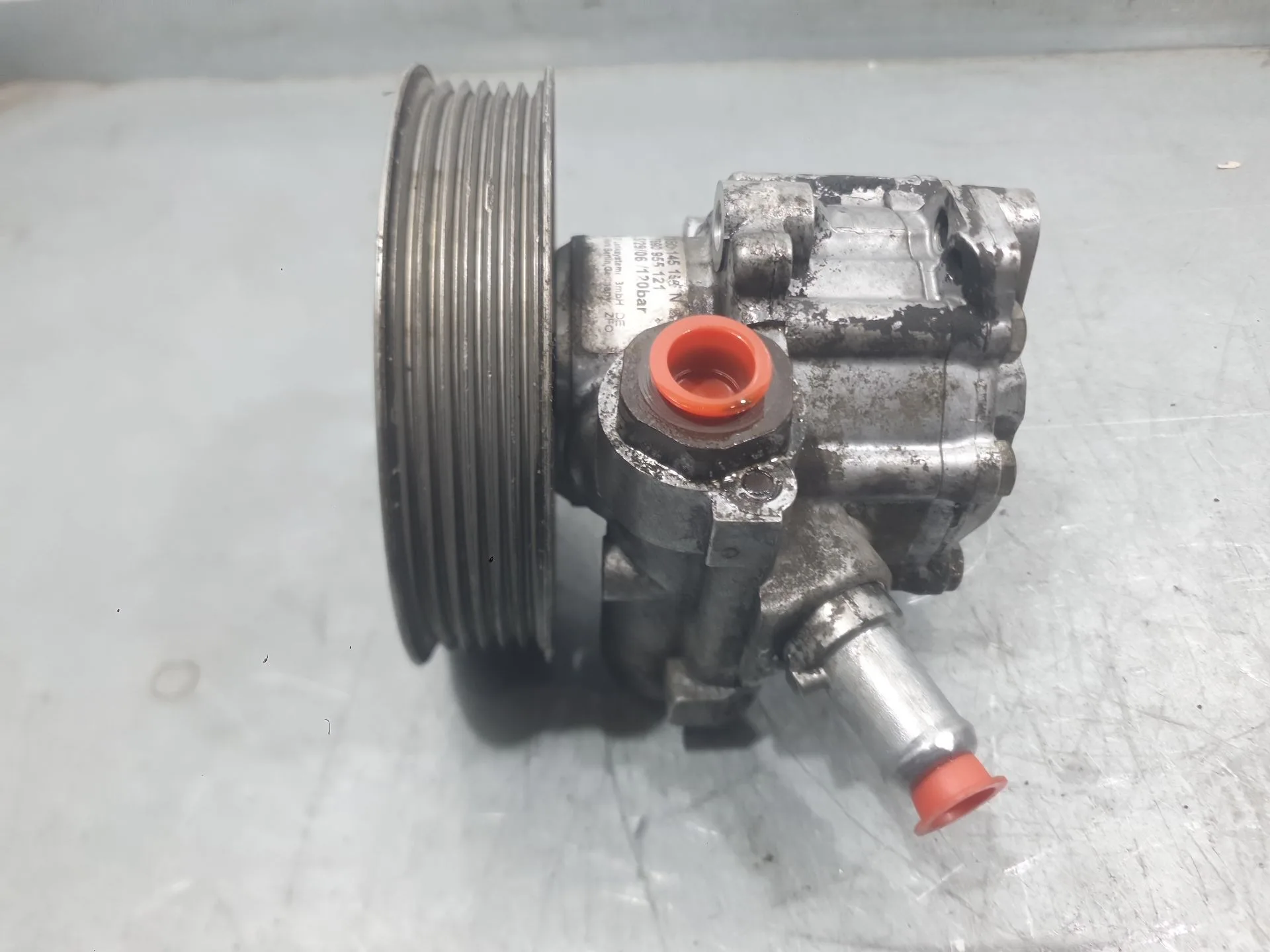 Bomba Direccion para Audi A4 B7 (8Ec)